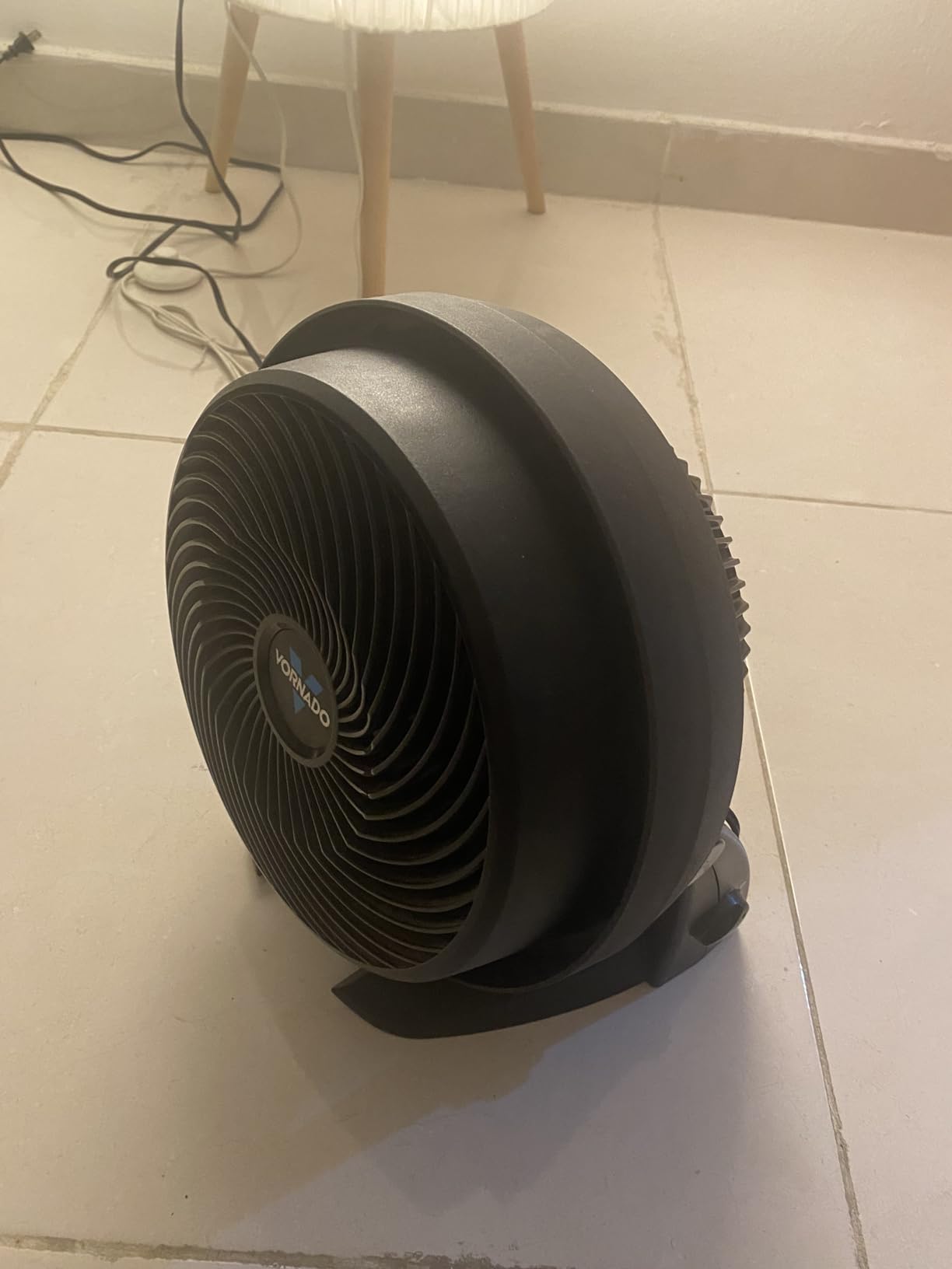 Vornado 630 Mid-Size Whole Room Air Circulator Fan for Home, 3 Speed Settings, Adjustable Tilt Customer Review Vornado 630 Mid-Size Whole Room Air Circulator Fan for Home, 3 Speed Settings, Adjustable Tilt - Customer Photo 2