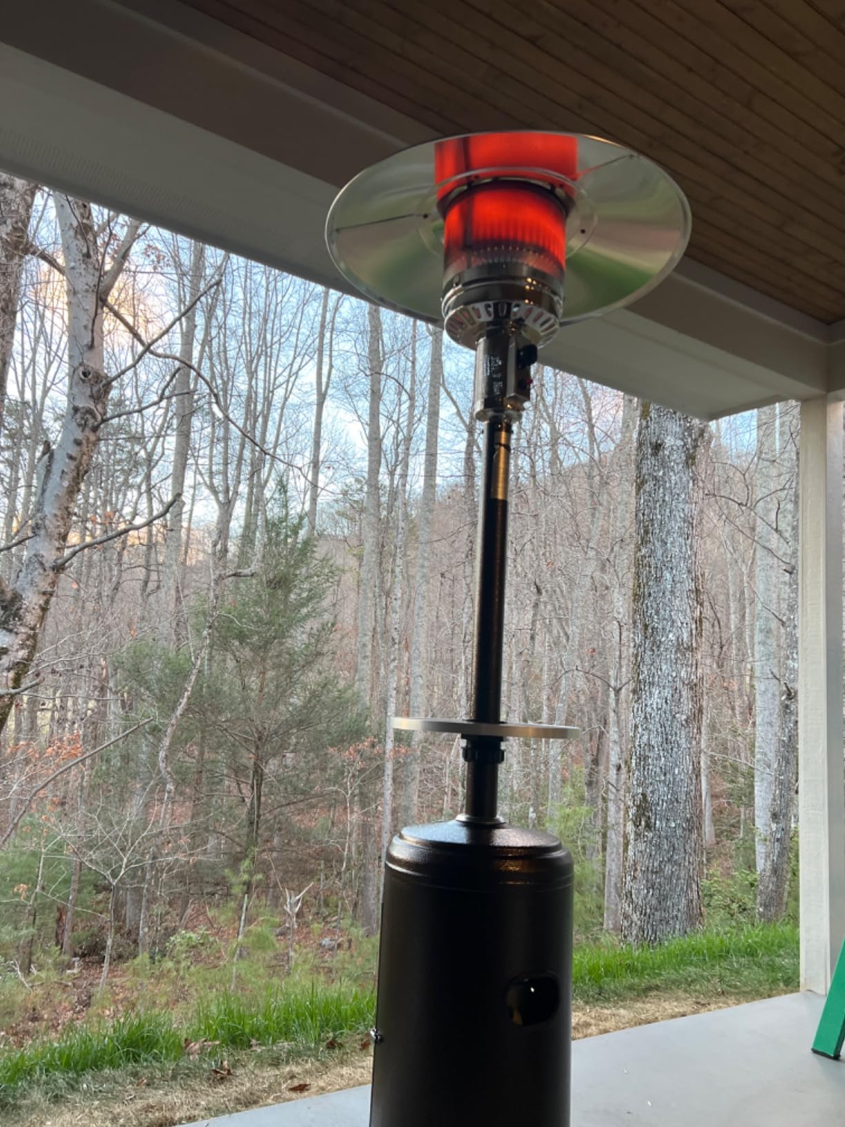 AZ Patio Outdoor Propane Gas Patio Heater, 48K BTU's, Open Door Design, Adjustable Table, Single pole, CSA approved, Hammered Bronze Finish - Customer Photo 2
