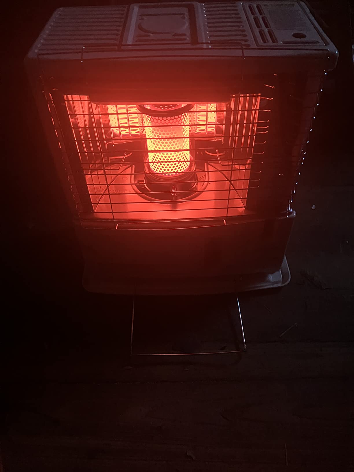 Sengoku Indoor & Outdoor Kerosene Heater, 10,000 BTU, Portable Use, HeatMate, White - Cordless Space Heating Machine for Home, Garage, Basement, and Camping - Customer Photo 5