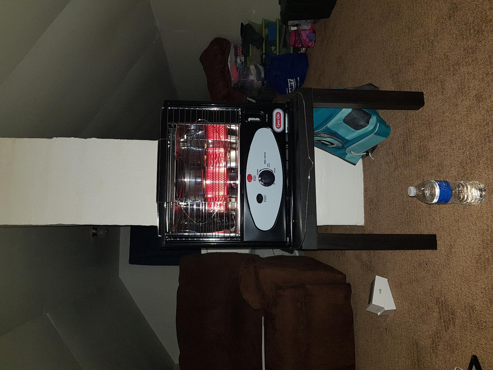 Dyna-Glo RMC-55R7 Indoor Kerosene Radiant Heater, 10000 BTU, Ivory - Customer Photo 4