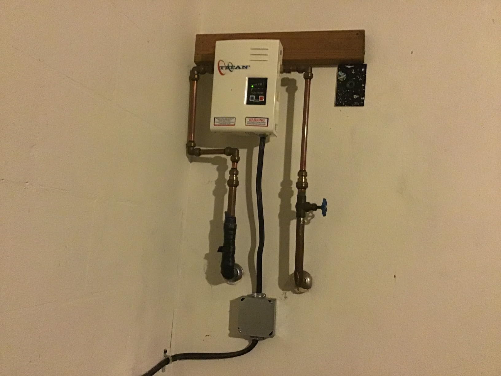 Titan Electric Tankless Water Heater - Customer Photo 1
