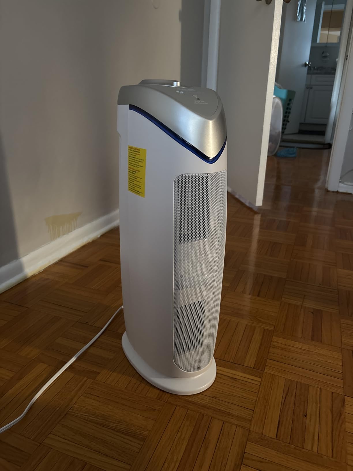 GermGuardian 4-In-1 HEPA Air Purifier for Home, Large Rooms Up To 743 Sq. Ft. with HEPA Air Filter, UV-C Light & Odor Reduction, AC4825E, 22 GermGuardian 4-In-1 HEPA Air Purifier for Home, Large Rooms Up To 743 Sq. Ft. with HEPA Air Filter, UV-C Light & Odor Reduction, AC4825E, 22