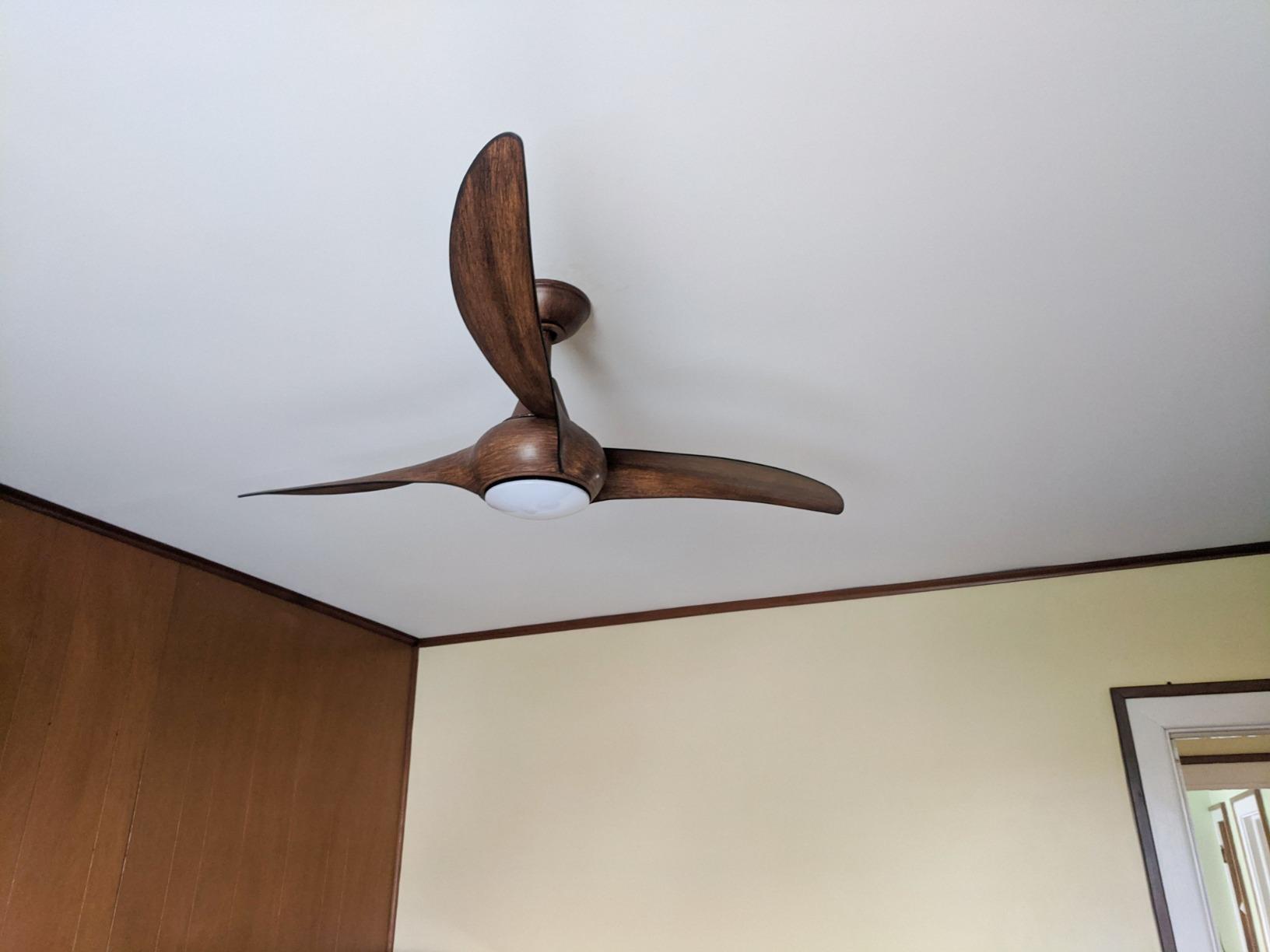 MINKA-AIRE F844-DK Light Wave 52 Inch Ceiling Fan with LED Light Kit, Brown Distressed Koa Finish Customer Review MINKA-AIRE F844-DK Light Wave 52 Inch Ceiling Fan with LED Light Kit, Brown Distressed Koa Finish - Customer Photo 2