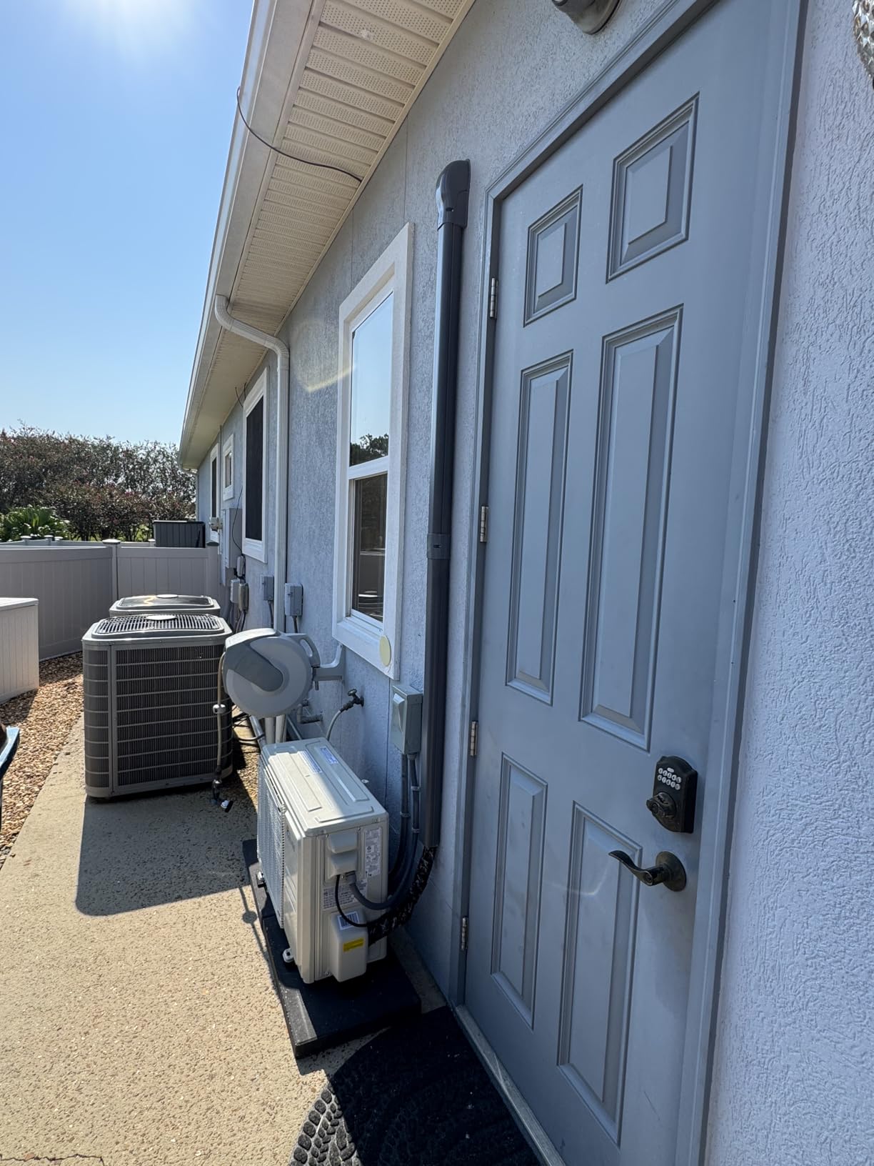 DuctlessAire Mini Split Line Set Cover Kit - Paintable Lineset Cover - Line Set Covers for Ductless Air Conditioner, Mini Split AC/Heating System, HVAC, Central AC Unit, Heat Pump (White, 3 DuctlessAire Mini Split Line Set Cover Kit - Paintable Lineset Cover - Line Set Covers for Ductless Air Conditioner, Mini Split AC/Heating System, HVAC, Central AC Unit, Heat Pump (White, 3