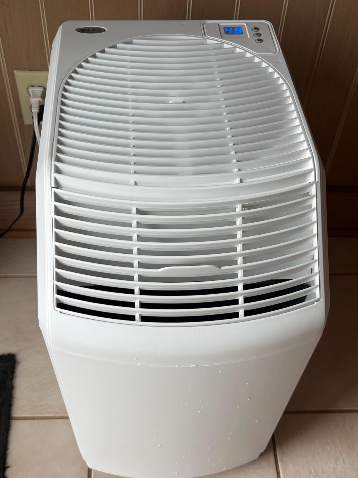 AIRCARE Space Saver Large Evaporative Whole House Commercial 6 Gallon Humidifier for Large Rooms 2,700 sq ft. With Digital Controls, Auto Humidistat and Automatic Shut Off - Customer Photo 3