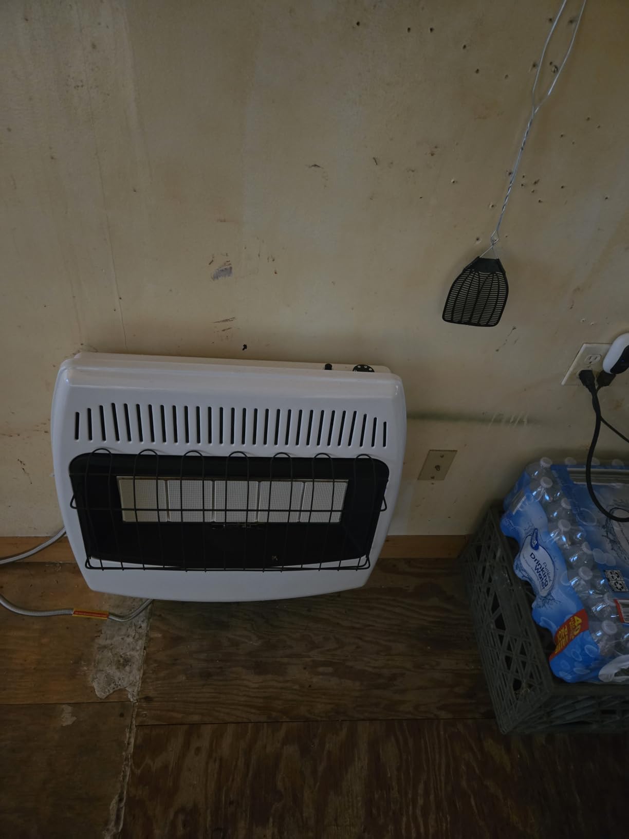 Dyna-Glo IR30PMDG-1 30,000 BTU Liquid Propane Infrared Vent Free Wall Heater White Customer Review Dyna-Glo IR30PMDG-1 30,000 BTU Liquid Propane Infrared Vent Free Wall Heater White - Customer Photo 1