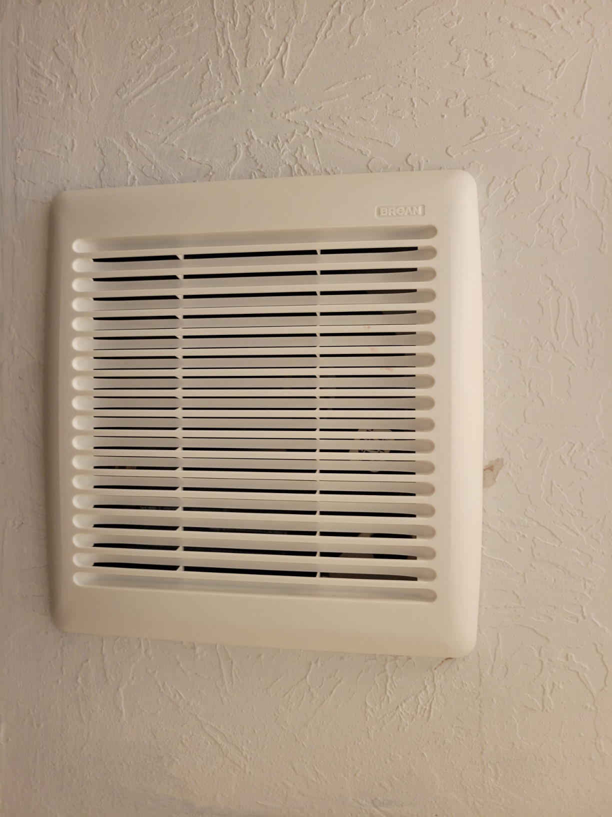 Broan-NuTone Bathroom Exhaust Fan, Easy Install, Powerful 110 CFM, Quiet 1.0 Sones, Energy Star Customer Review Broan-NuTone Bathroom Exhaust Fan, Easy Install, Powerful 110 CFM, Quiet 1.0 Sones, Energy Star - Customer Photo 1