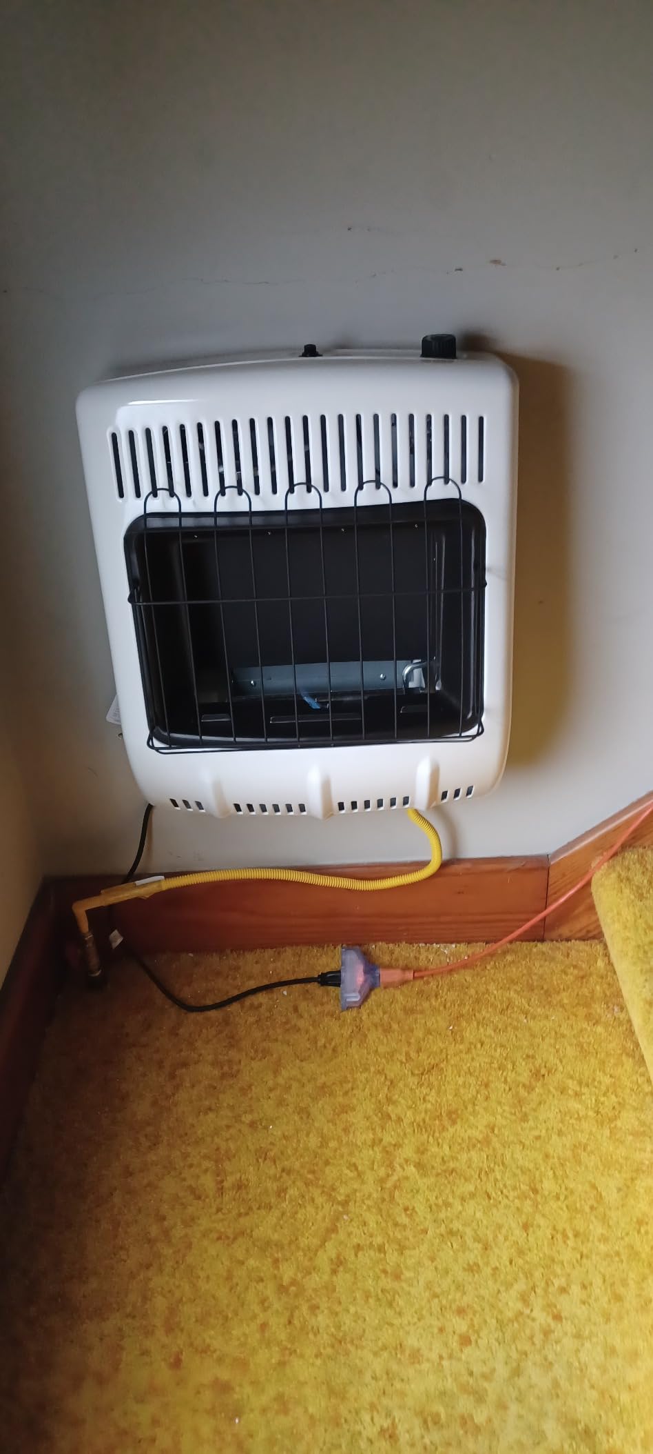 Mr. Heater MHVFBF20NGT 20,000 BTU Vent Free Blue Flame Natural Gas Heater & Supplemental Heat in Cold Rooms, Additions, Sun Rooms & Cabins - White Customer Review Mr. Heater MHVFBF20NGT 20,000 BTU Vent Free Blue Flame Natural Gas Heater & Supplemental Heat in Cold Rooms, Additions, Sun Rooms & Cabins - White - Customer Photo 2