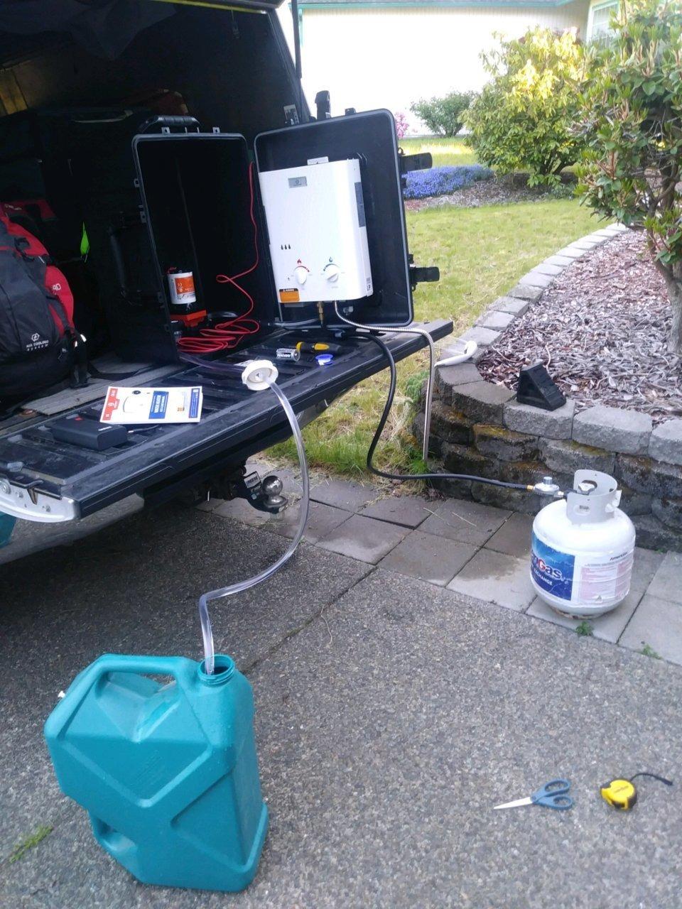 Eccotemp L5 1.5 GPM Portable Outdoor Tankless Water Heater - Customer Photo 1