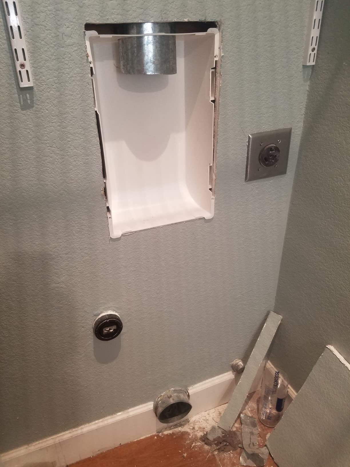 Deflecto Dryer Venting Box 4