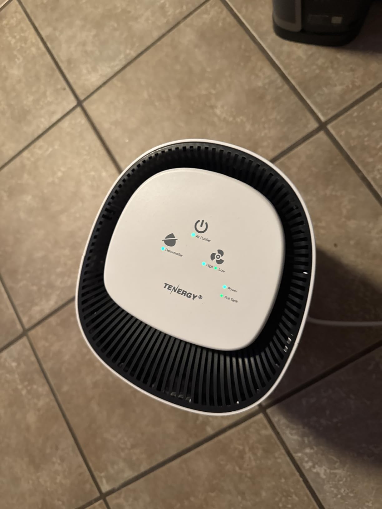 Tenergy Sorbi 1000ml Air Dehumidifier w/Purifying Function, True HEPA Filter, Auto Shutoff, Touch Control Adjustable Air Speed, Ultra-Quiet, Ideal for Closets & Bathrooms - Customer Photo 4