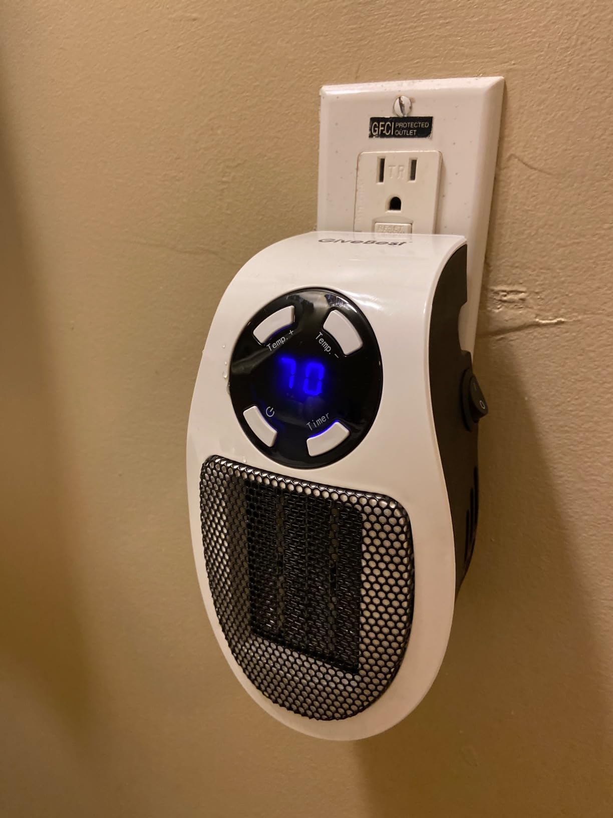 Wall Space Heater 450W Remote Portable Electric Heater with Programmable Adjustable Thermostat, Overheat Protection, Precise LED Display, ETL Certification Safe Heater for Office Dorm Room Customer Review Wall Space Heater 450W Remote Portable Electric Heater with Programmable Adjustable Thermostat, Overheat Protection, Precise LED Display, ETL Certification Safe Heater for Office Dorm Room - Customer Photo 1