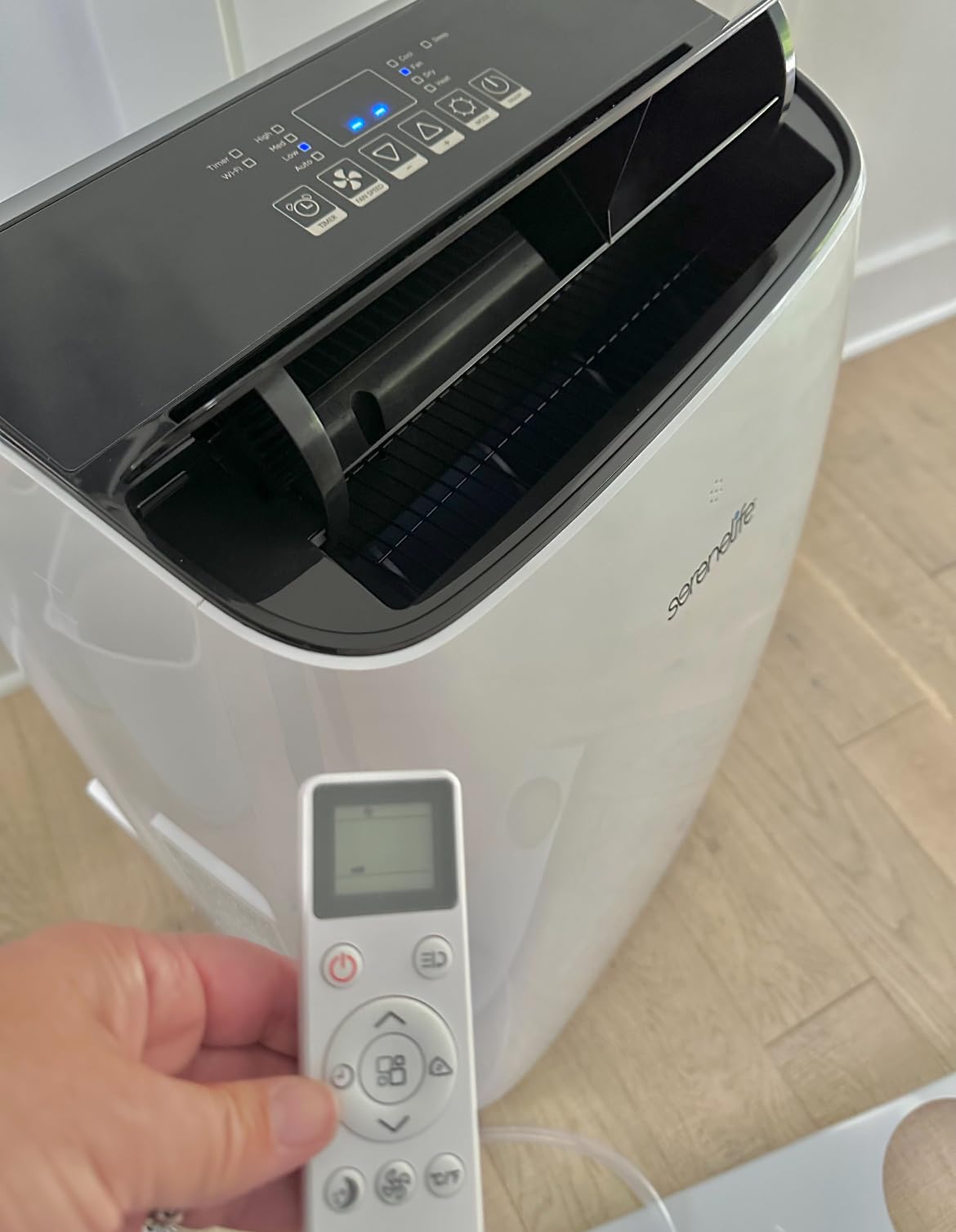 SereneLife 3-in-1 Portable Air Conditioner with Built-in Dehumidifier Function,Fan Mode, Remote Control, Complete Window Mount Exhaust Kit - Customer Photo 1