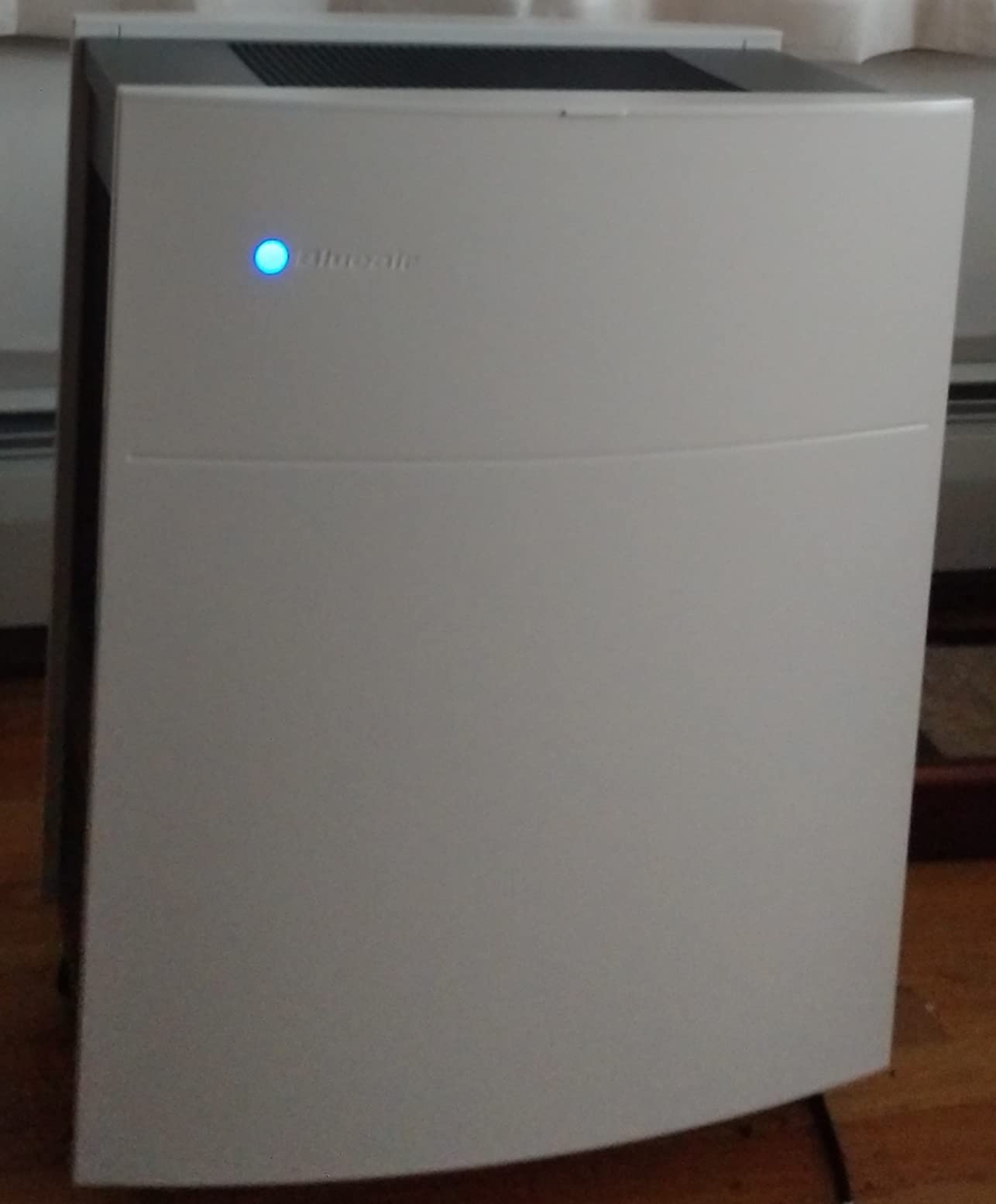 BLUEAIR Air Purifier for Allergy & Asthma Reduction in Medium/Large Rooms, HEPASilent Technology with Dual Protection Filters, Removes 99.97% Pet Dander Pollen Mold Dust Viruses, Classic 480i, White Customer Review BLUEAIR Air Purifier for Allergy & Asthma Reduction in Medium/Large Rooms, HEPASilent Technology with Dual Protection Filters, Removes 99.97% Pet Dander Pollen Mold Dust Viruses, Classic 480i, White - Customer Photo 3