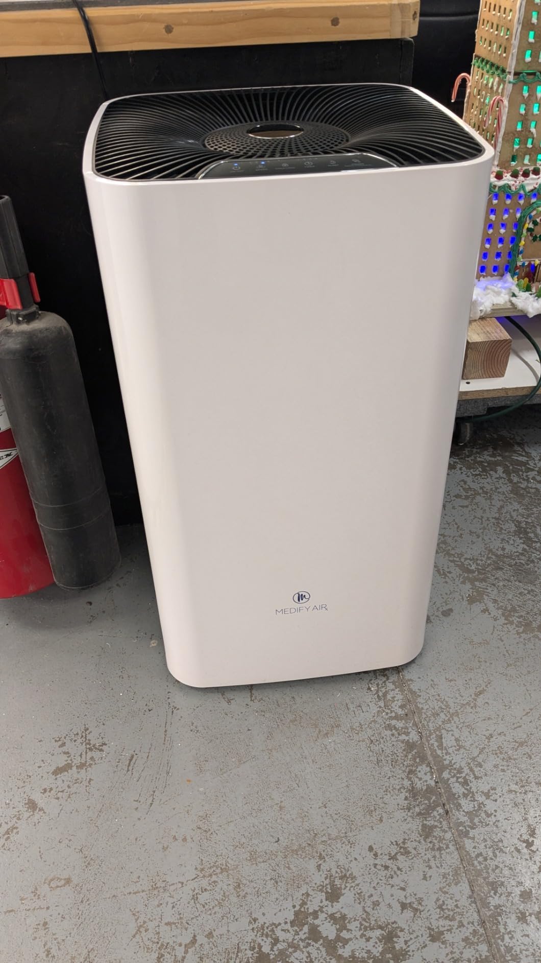 Medify MA-40 Air Purifier with True HEPA H13 Filter | 1,793 ft² Coverage in 1hr for Smoke, Wildfires, Odors, Pollen, Pets | Removal to 0.1 Microns | White, 1-Pack - Customer Photo 2