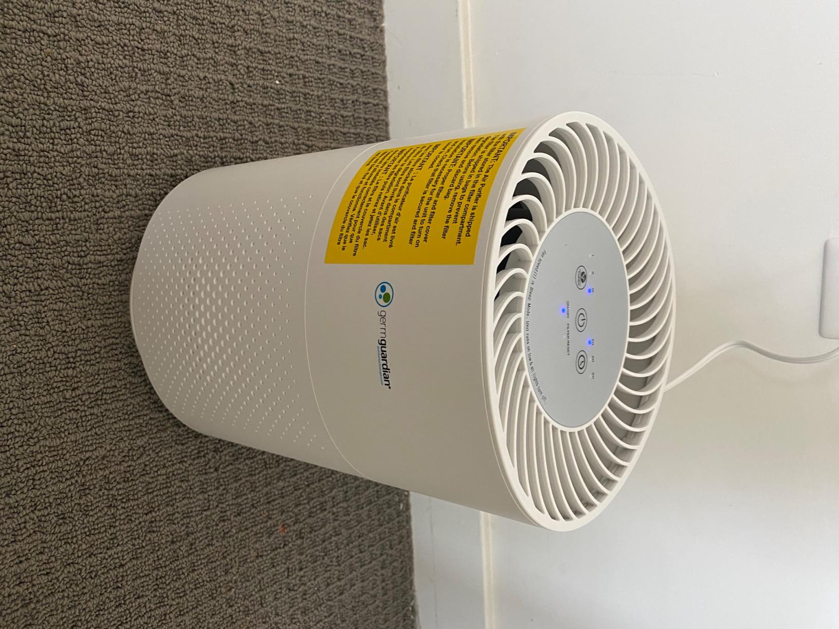 GermGuardian True HEPA Filter Air Purifier for Home, Office, Bedrooms, Filters Allergies, Pollen, Smoke, Dust, Pet Dander, Mold, Activated Carbon Eliminates Odors and Deodorizes, White, AC4200W - Customer Photo 2