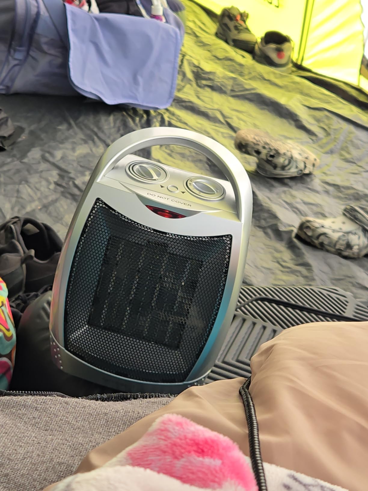 GiveBest Portable Electric Space Heater with Thermostat, 1500W/750W Safe and Quiet Ceramic Heater Fan, Heat Up 200 Square Feet for Office Room Desk Indoor Use, Silver Customer Review GiveBest Portable Electric Space Heater with Thermostat, 1500W/750W Safe and Quiet Ceramic Heater Fan, Heat Up 200 Square Feet for Office Room Desk Indoor Use, Silver - Customer Photo 1