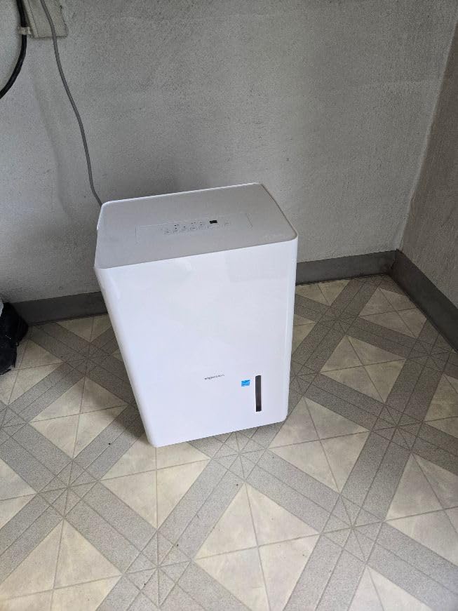 Amazon Basics Large Dehumidifier for Rooms, Energy Star Certified, Effectively Reduces Humidity, With Continuous Drain Pump, Timer, Auto-Defrost, Overflow Protection, up to 4000 SFT, 50 Pint, White - Customer Photo 2