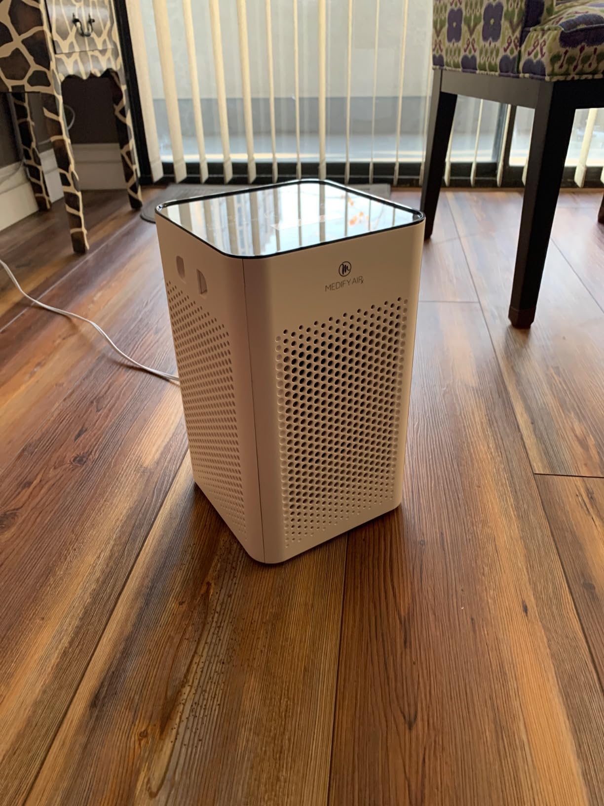 Medify MA-25 Air Purifier with True HEPA H13 Filter | 825 ft² Coverage in 1hr for Allergens, Smoke, Wildfires, Odors, Pollen, Pet Dander | Removal to 0.1 Microns | White, 1-Pack - Customer Photo 1