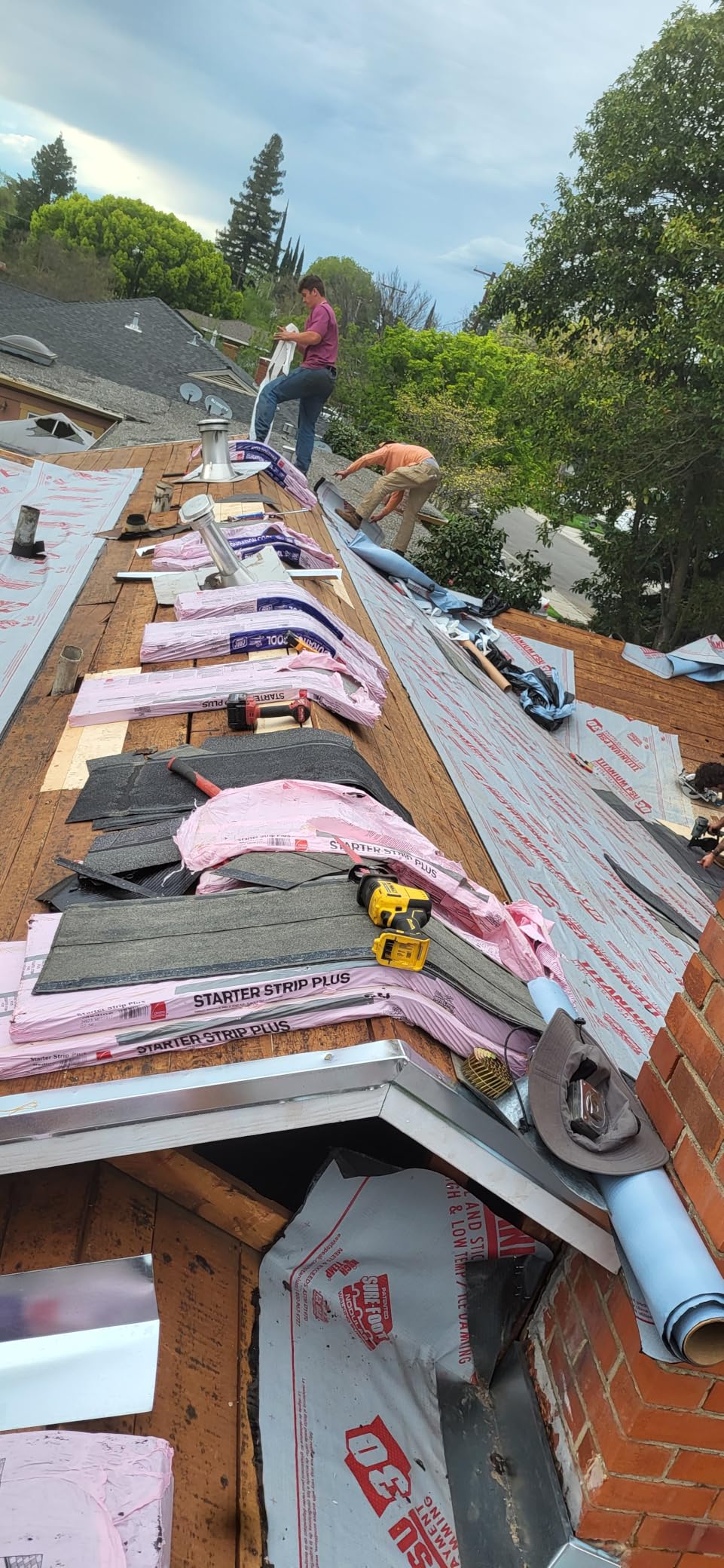 Remington Solar 20 Watt Roof Mount Solar Attic Fan - Round Series Customer Review Remington Solar 20 Watt Roof Mount Solar Attic Fan - Round Series - Customer Photo 2
