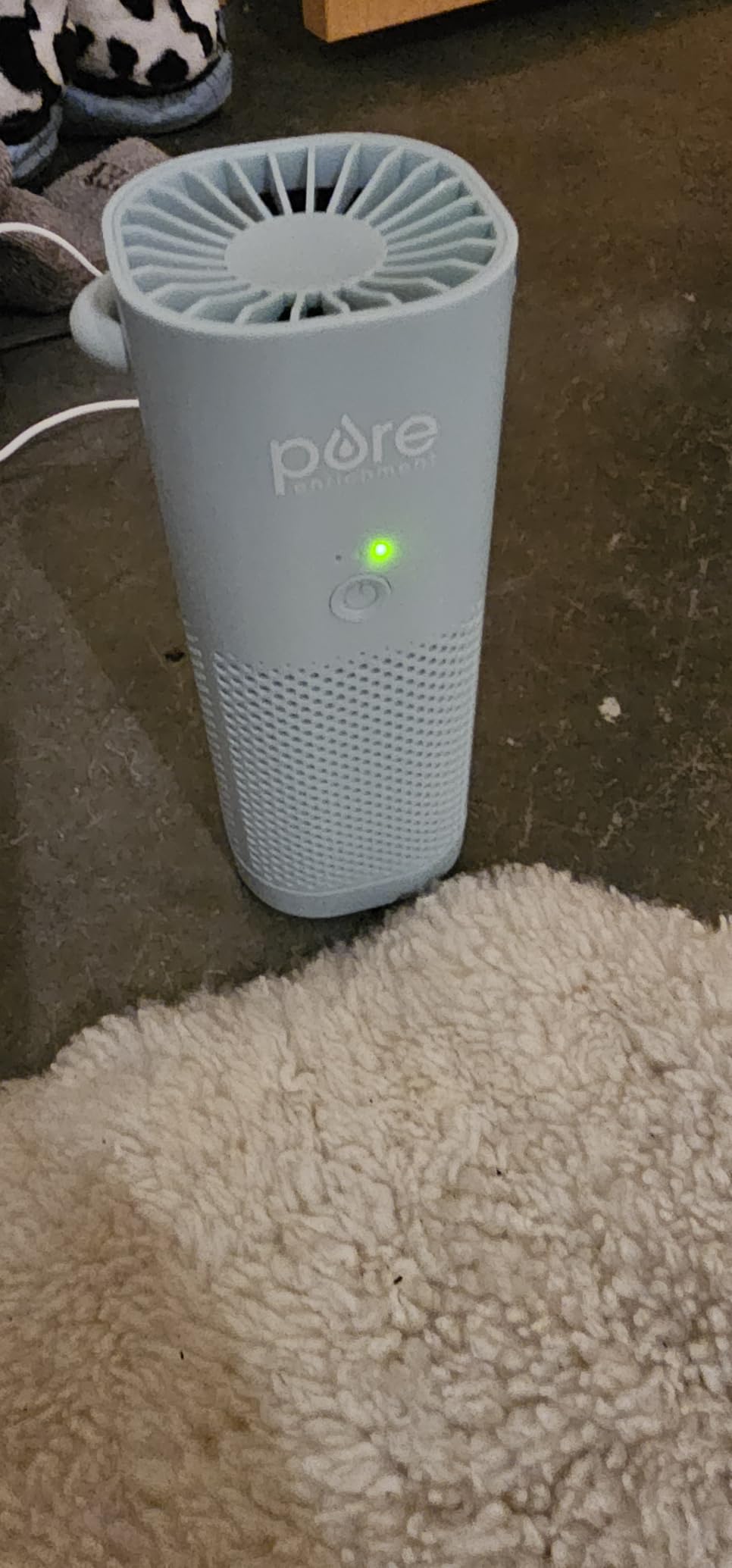 Pure Enrichment PureZone Mini Portable Air Purifier - Cordless True HEPA Filter Cleans Air & Eliminates 99.97% of Dust, Odors, & Allergens Close to You - Cars, School, & Office (Black) Customer Review Pure Enrichment PureZone Mini Portable Air Purifier - Cordless True HEPA Filter Cleans Air & Eliminates 99.97% of Dust, Odors, & Allergens Close to You - Cars, School, & Office (Black) - Customer Photo 1