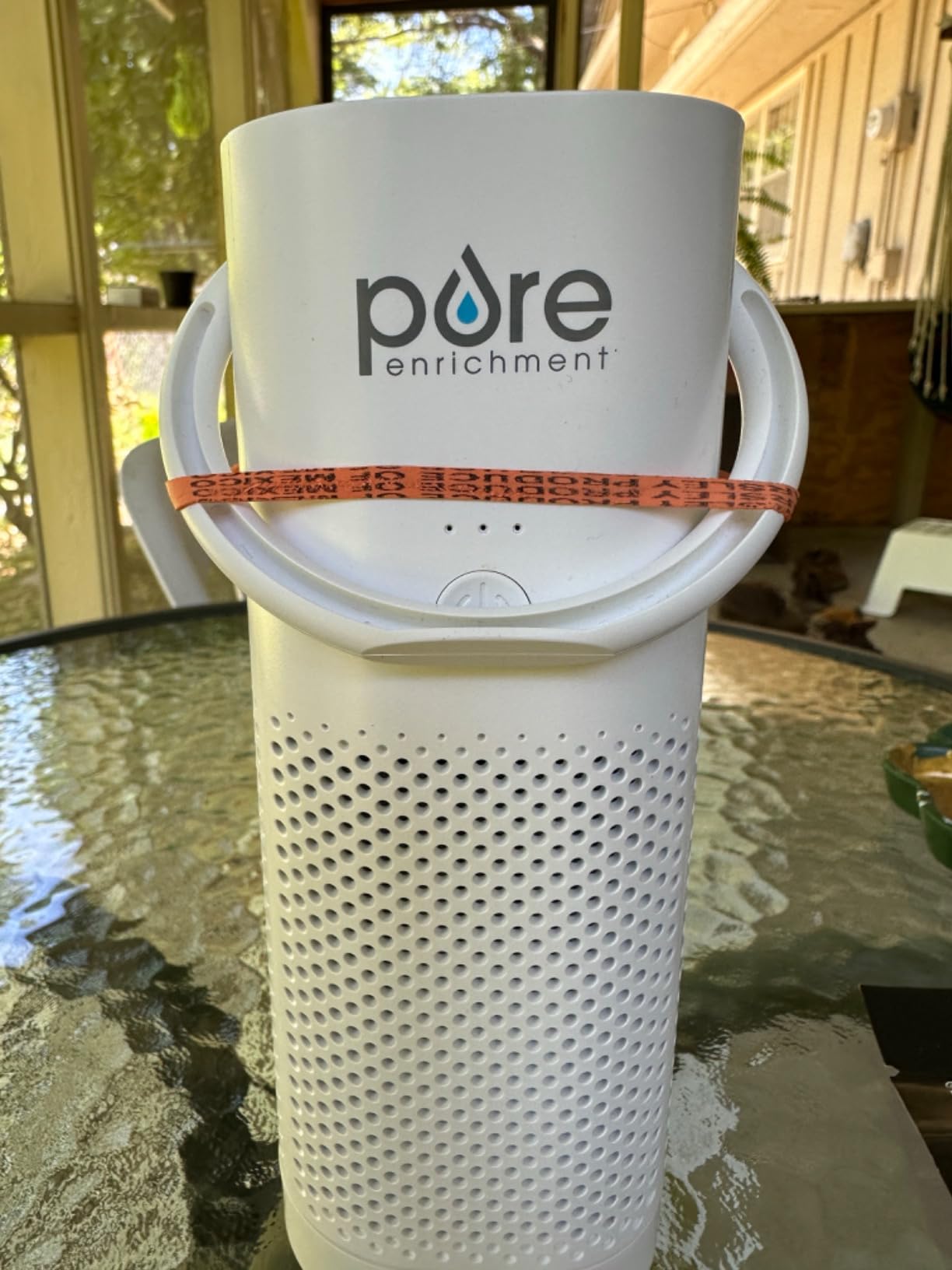Pure Enrichment PureZone Mini Portable Air Purifier - Cordless True HEPA Filter Cleans Air & Eliminates 99.97% of Dust, Odors, & Allergens Close to You - Cars, School, & Office (Black) Customer Review Pure Enrichment PureZone Mini Portable Air Purifier - Cordless True HEPA Filter Cleans Air & Eliminates 99.97% of Dust, Odors, & Allergens Close to You - Cars, School, & Office (Black) - Customer Photo 3