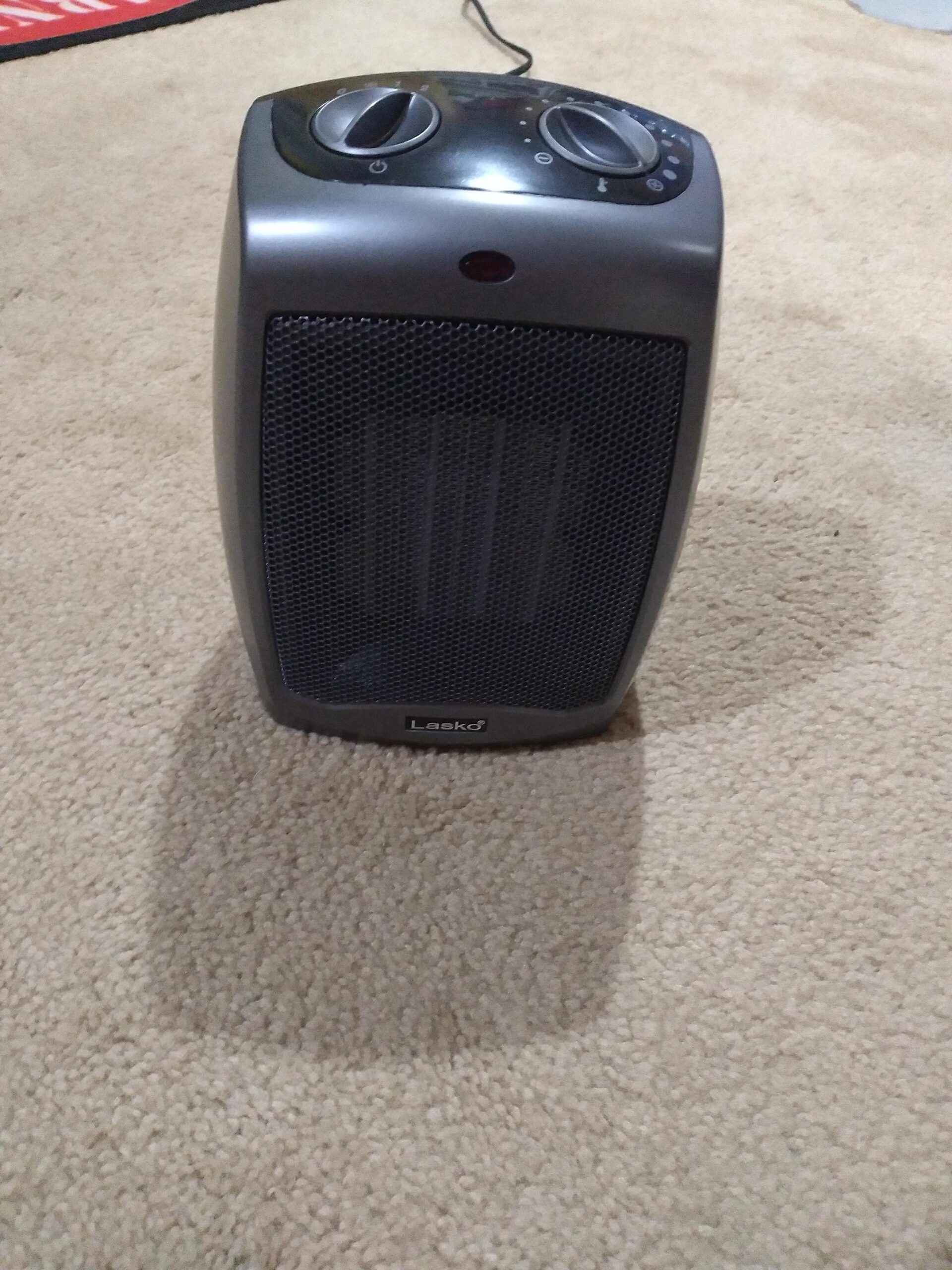 Lasko Portable Indoor Electric Ceramic Space Heater with Tip-Over Safety Switch, Overheat Protection and Thermostat, 2 Speeds, Safe for Home, 9.2 Inches, Dark Gray, 1500W, 754201 - Customer Photo 3