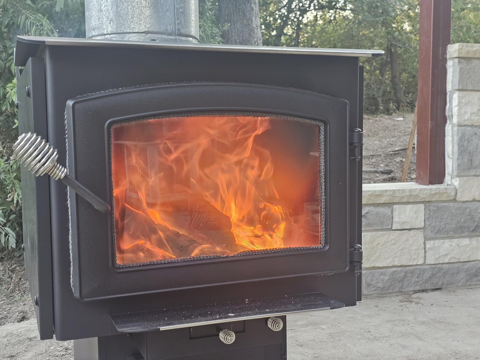 Ashely Hearth AW3200E-P 3,200 Sq. Ft. EPA Certified Pedestal Wood Burning Stove with Blower Customer Review Ashely Hearth AW3200E-P 3,200 Sq. Ft. EPA Certified Pedestal Wood Burning Stove with Blower - Customer Photo 1