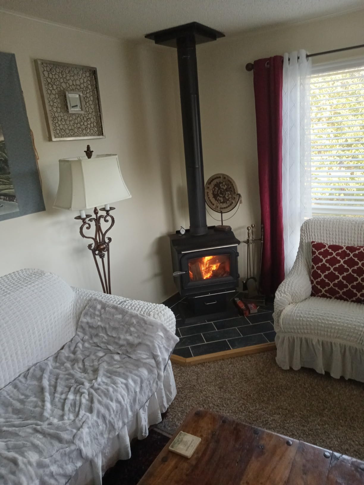 Ashley Hearth Pedestal Wood Burning Stove, Heats 1,200 Sq. Ft., EPA Certified, AW1120E-P, Black Customer Review Ashley Hearth Pedestal Wood Burning Stove, Heats 1,200 Sq. Ft., EPA Certified, AW1120E-P, Black - Customer Photo 2