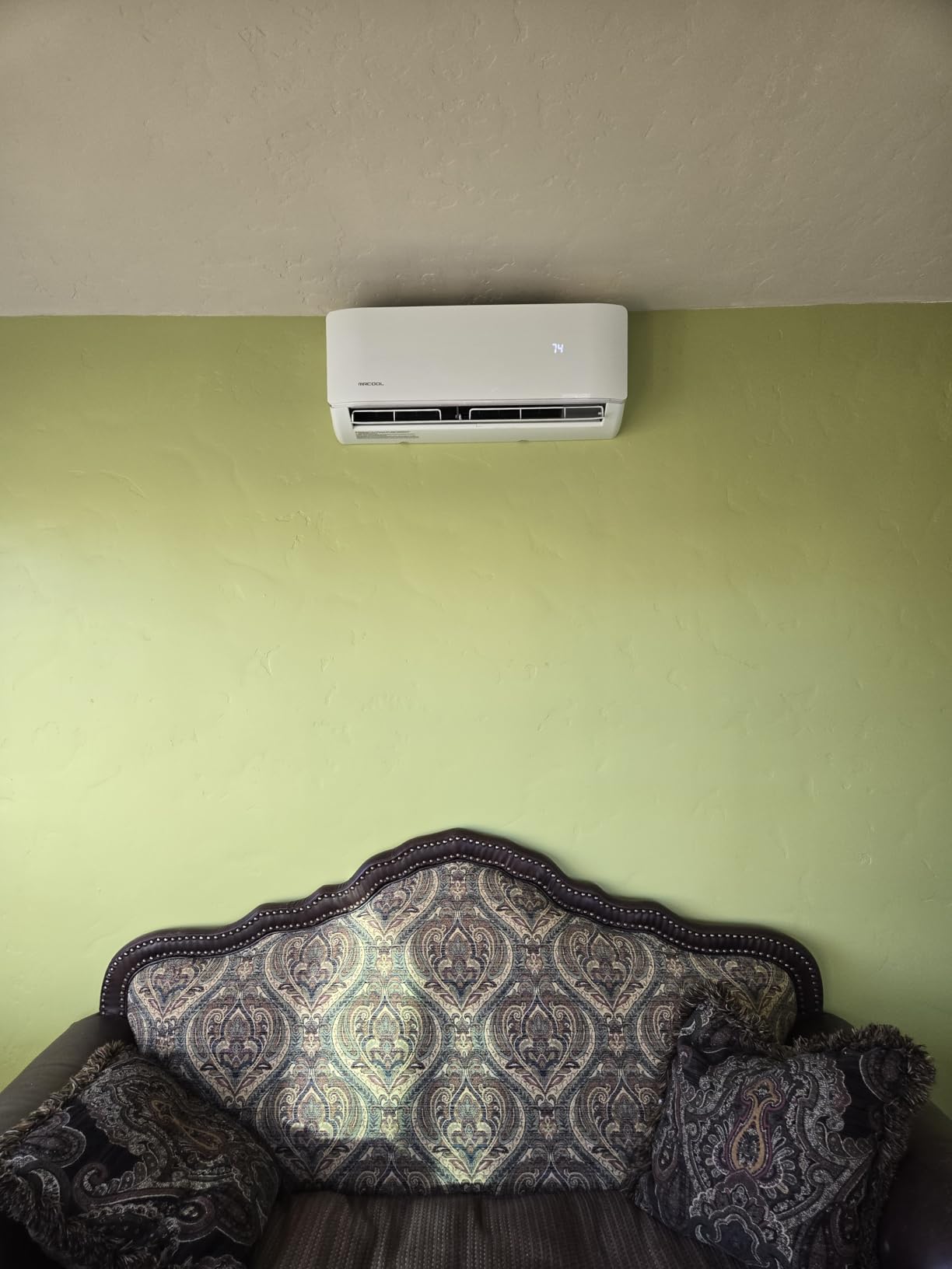 MRCOOL 9000 BTU 115V Ductless Inverter Mini Split Air Conditioner & Heat Pump System, 4th Gen Advantage Series - Wall-Mounted AC Unit w/Heating and Cooling for Home, Office & Commercial Space Customer Review MRCOOL 9000 BTU 115V Ductless Inverter Mini Split Air Conditioner & Heat Pump System, 4th Gen Advantage Series - Wall-Mounted AC Unit w/Heating and Cooling for Home, Office & Commercial Space - Customer Photo 1