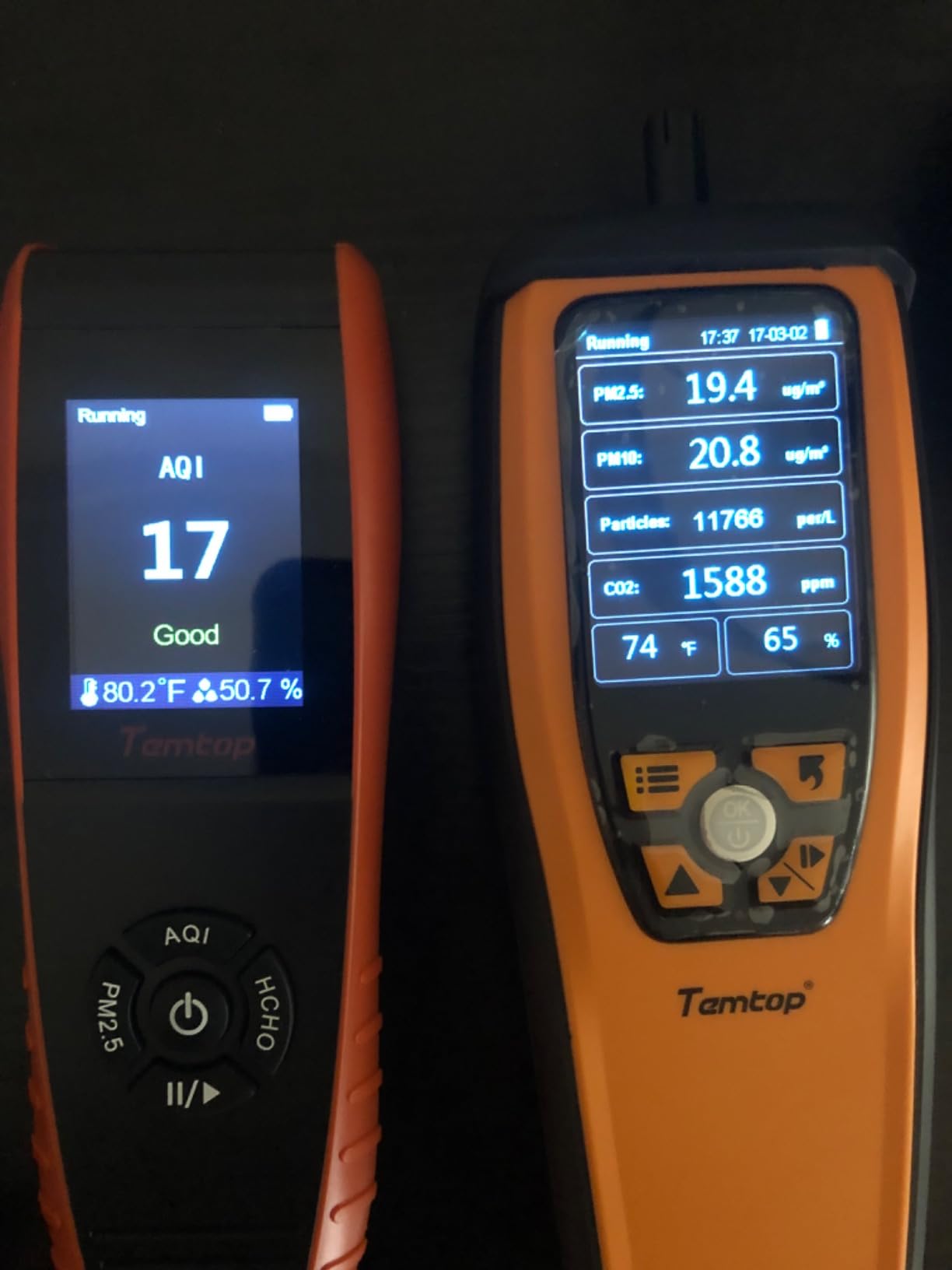 Temtop Air Quality Monitor PM2.5 PM10 Particle Counter, Formaldehyde, Temperature, Humidity, TVOC AQI Tester for Indoor/Outdoor Air Pollution Detection w/Data Export Customer Review Temtop Air Quality Monitor PM2.5 PM10 Particle Counter, Formaldehyde, Temperature, Humidity, TVOC AQI Tester for Indoor/Outdoor Air Pollution Detection w/Data Export - Customer Photo 4