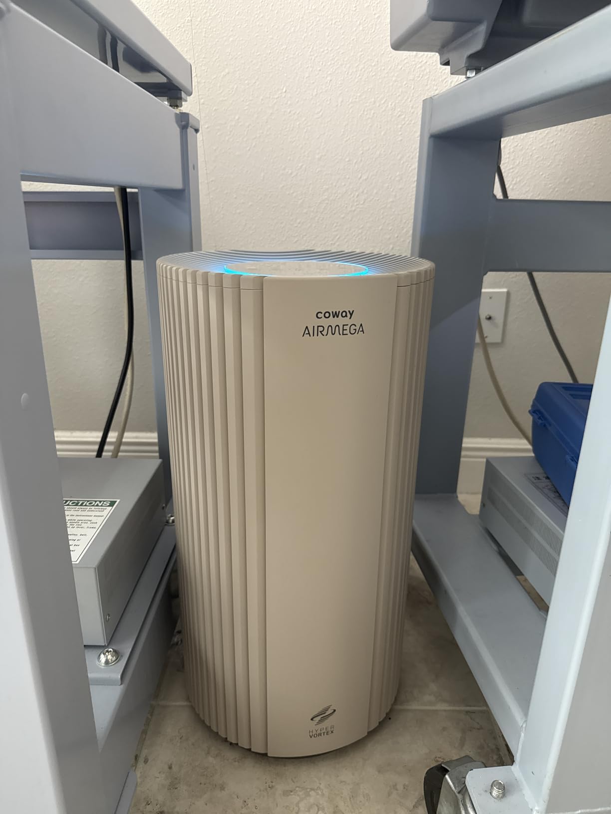 COWAY Air Purifiers for Home Large Room Up to 1,860 ft², Washable Pre-Filter and True HEPA Filter for Smoke, Allergies, Pet Dander, Odor, AQI, Smart & Rapid Mode, Timer, 3yr Warranty, 250 - Customer Photo 1
