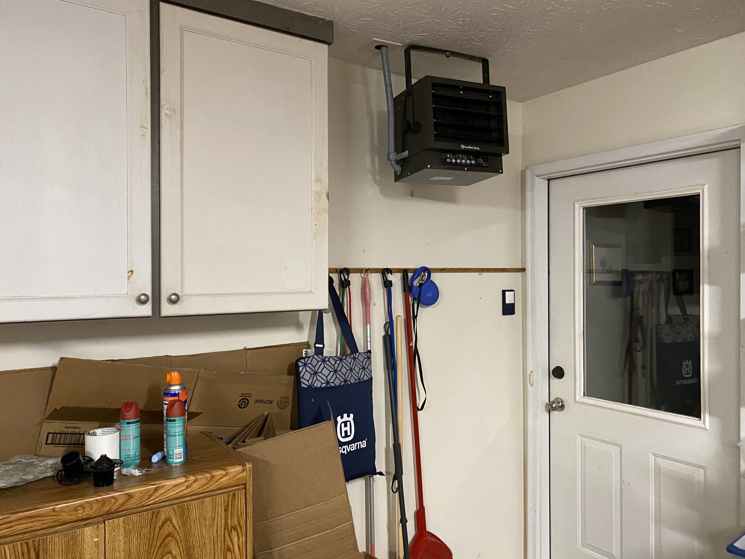 Comfort Zone Hard-Wired Ceiling Mount Garage Electric Space Heater, Fan-Forced, 5,000 watt, 240 volt, Overheat Protection, Thermal Cut-Out Switch, Ideal for Workshop & Garage, ETL Compliant, CZ220BK - Customer Photo 1