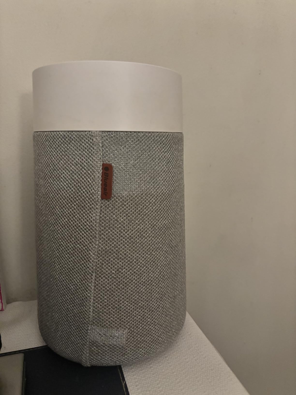 BLUEAIR Air Purifiers for Bedroom Small Room Air Purifiers for Home Air Purifiers for Pets Allergies Air Cleaner, HEPASilent Virus Air Purifier for Dust Baby Air Purifier for Nursery Blue Pure 511 - Customer Photo 3