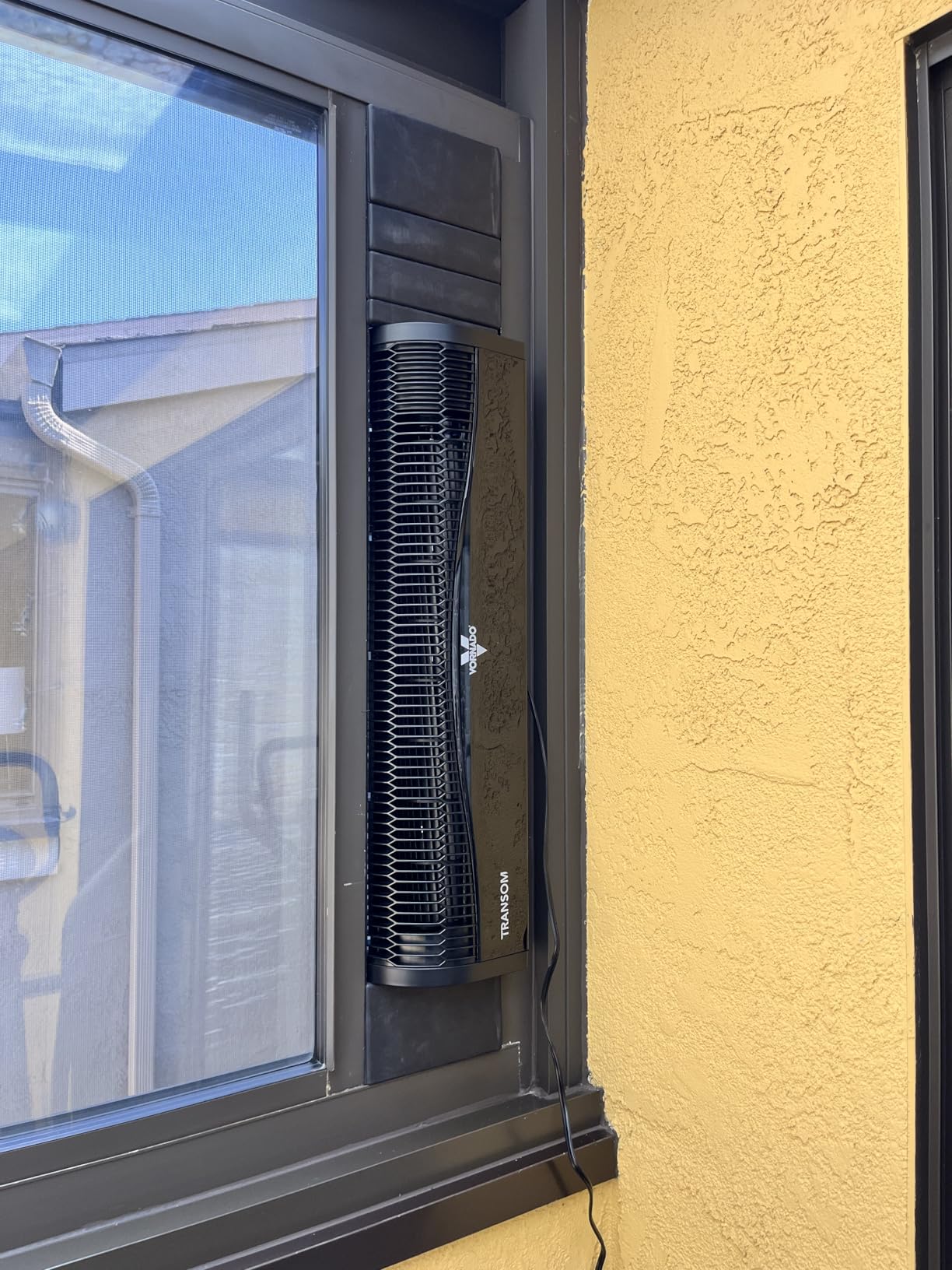 Vornado TRANSOM Window Fan with 4 Speeds, Remote Control, Reversible Exhaust Mode, Weather Resistant Case, Black, Whole Room Customer Review Vornado TRANSOM Window Fan with 4 Speeds, Remote Control, Reversible Exhaust Mode, Weather Resistant Case, Black, Whole Room - Customer Photo 2