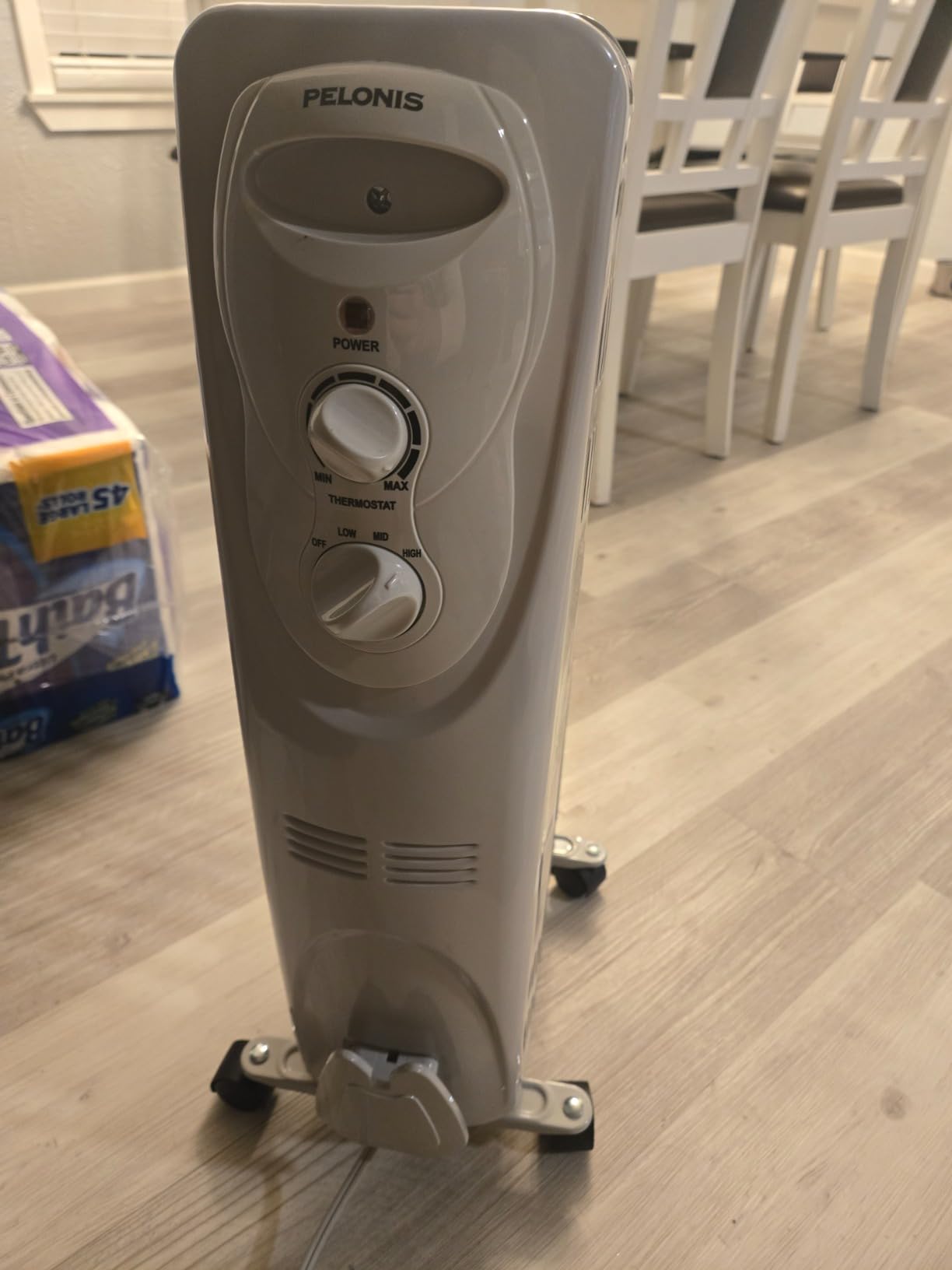 PELONIS PHO15A2AGB, Basic Electric Oil Filled Radiator,black space heater, 26.10 x 14.20 x 11.00 - Customer Photo 2