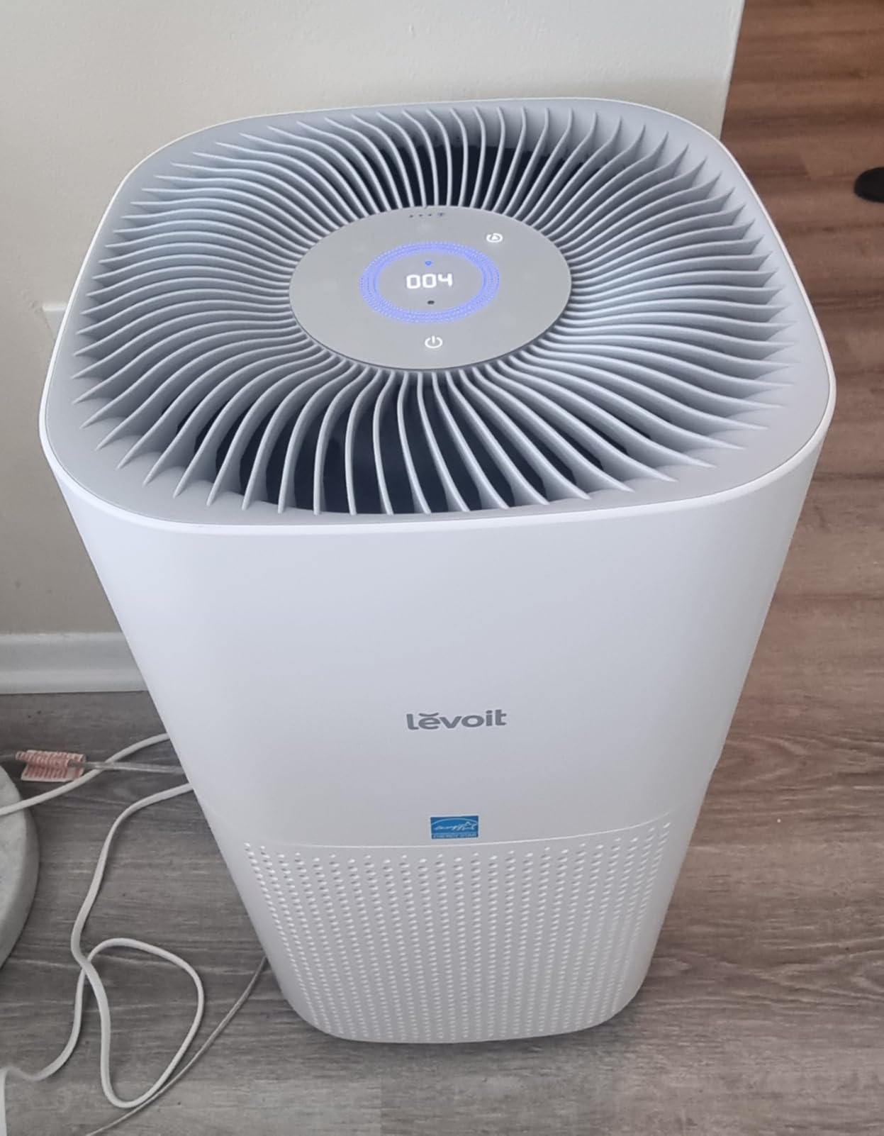 LEVOIT Air Purifiers for Home, Large Room Up to 2933 Ft² With HEPA Sleep Mode, AHAM VERIFIDE, Smart WIFI, PM2.5 Monitor, 3-in-1 Filter For Smoke, Pet Allergies, Dust, Alexa Control, Core 600S-P, White Customer Review LEVOIT Air Purifiers for Home, Large Room Up to 2933 Ft² With HEPA Sleep Mode, AHAM VERIFIDE, Smart WIFI, PM2.5 Monitor, 3-in-1 Filter For Smoke, Pet Allergies, Dust, Alexa Control, Core 600S-P, White - Customer Photo 4