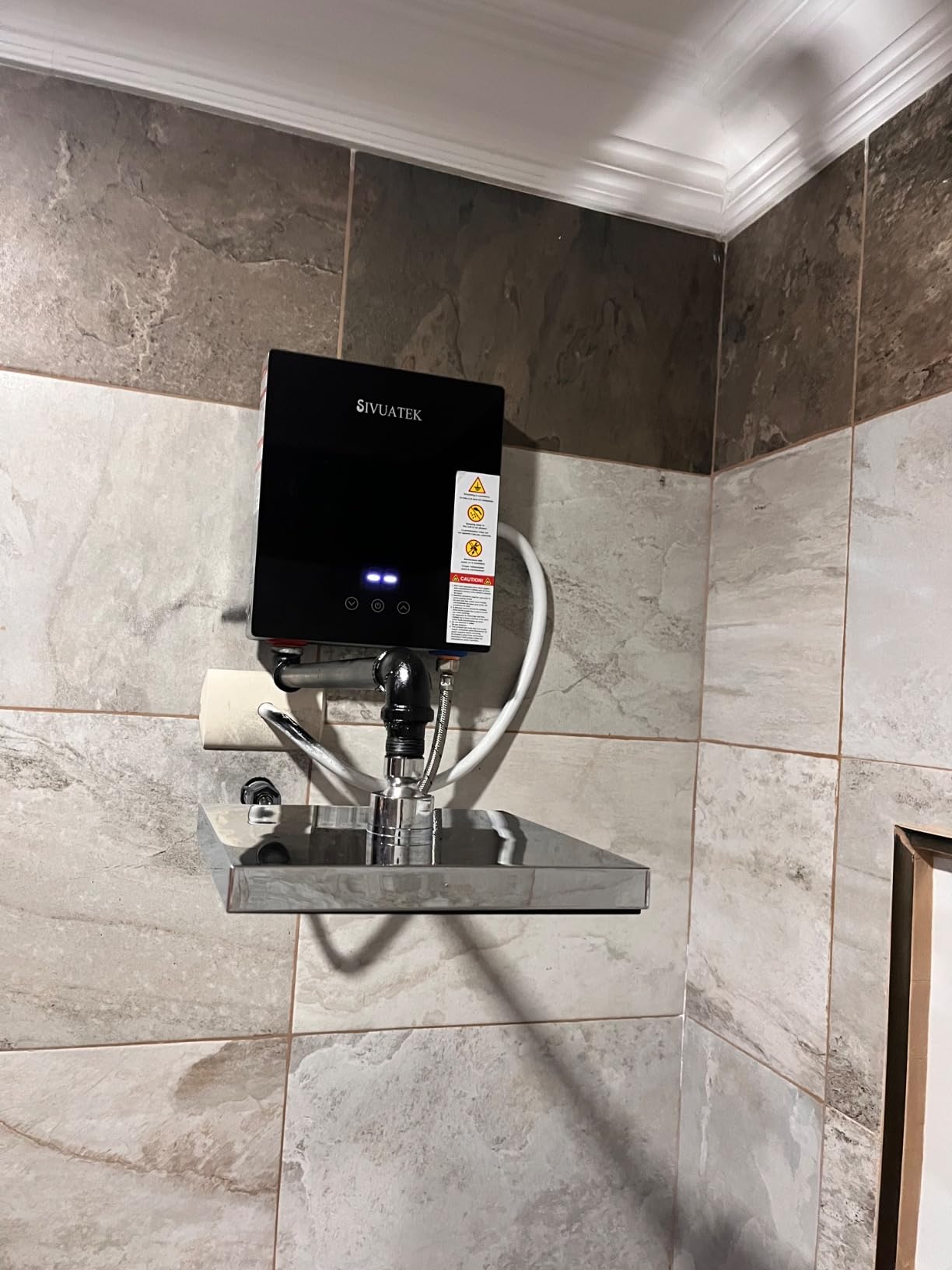 Electric Tankless Water Heater SIVUATEK 14kW, 240V - On-Demand Hot Water for Whole House - ETL Certified, Self Modulating - Compact Design for Easy Installation - for 2 Point of Use Hot Water Customer Review Electric Tankless Water Heater SIVUATEK 14kW, 240V - On-Demand Hot Water for Whole House - ETL Certified, Self Modulating - Compact Design for Easy Installation - for 2 Point of Use Hot Water - Customer Photo 1