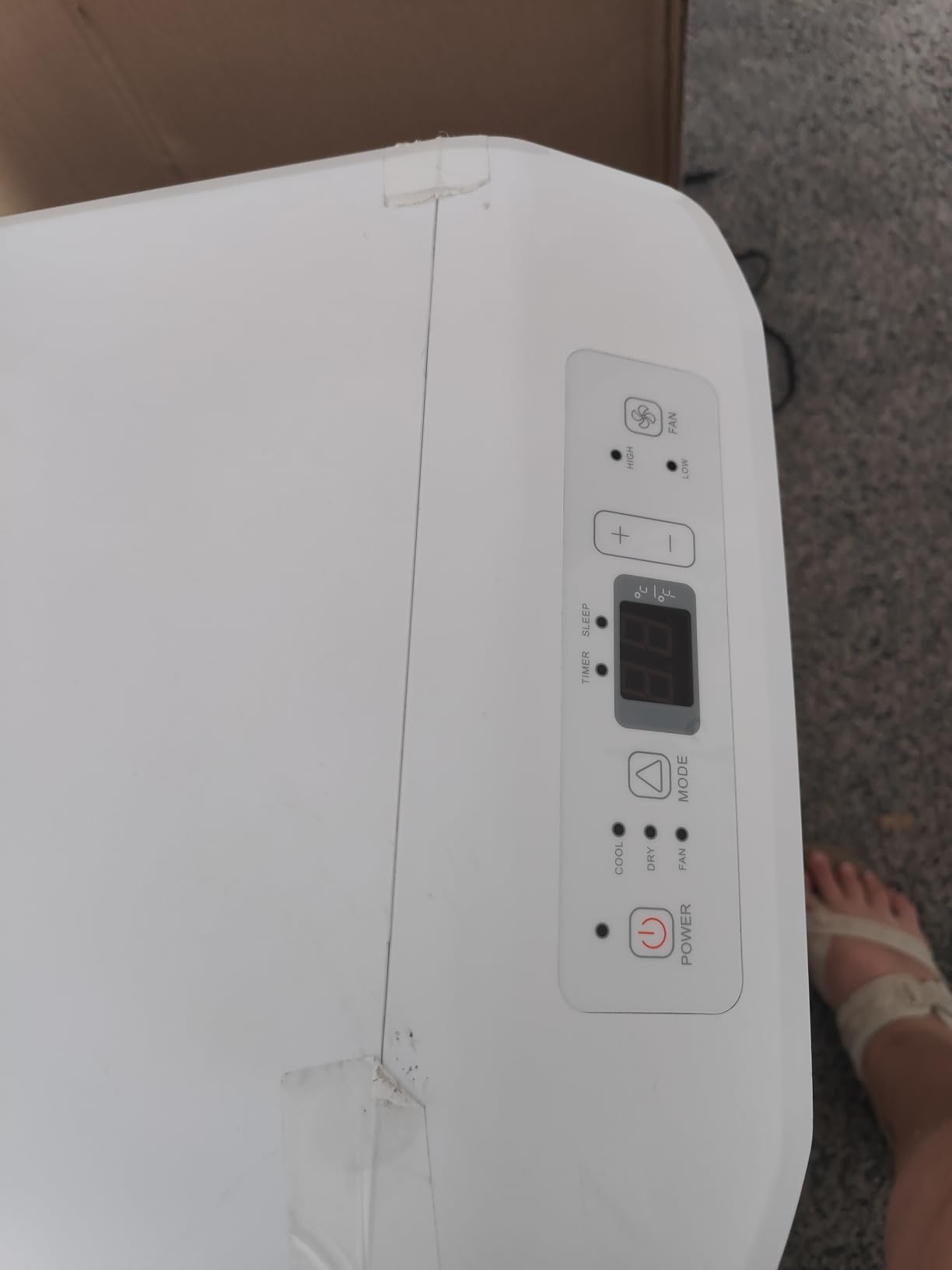 Hisense Portable Air Conditioner 6,000 BTU Cooling Dehumidifier Fan for Smaller Room up to 250 sq ft, Remote Control, White (Renewed) - Customer Photo 1
