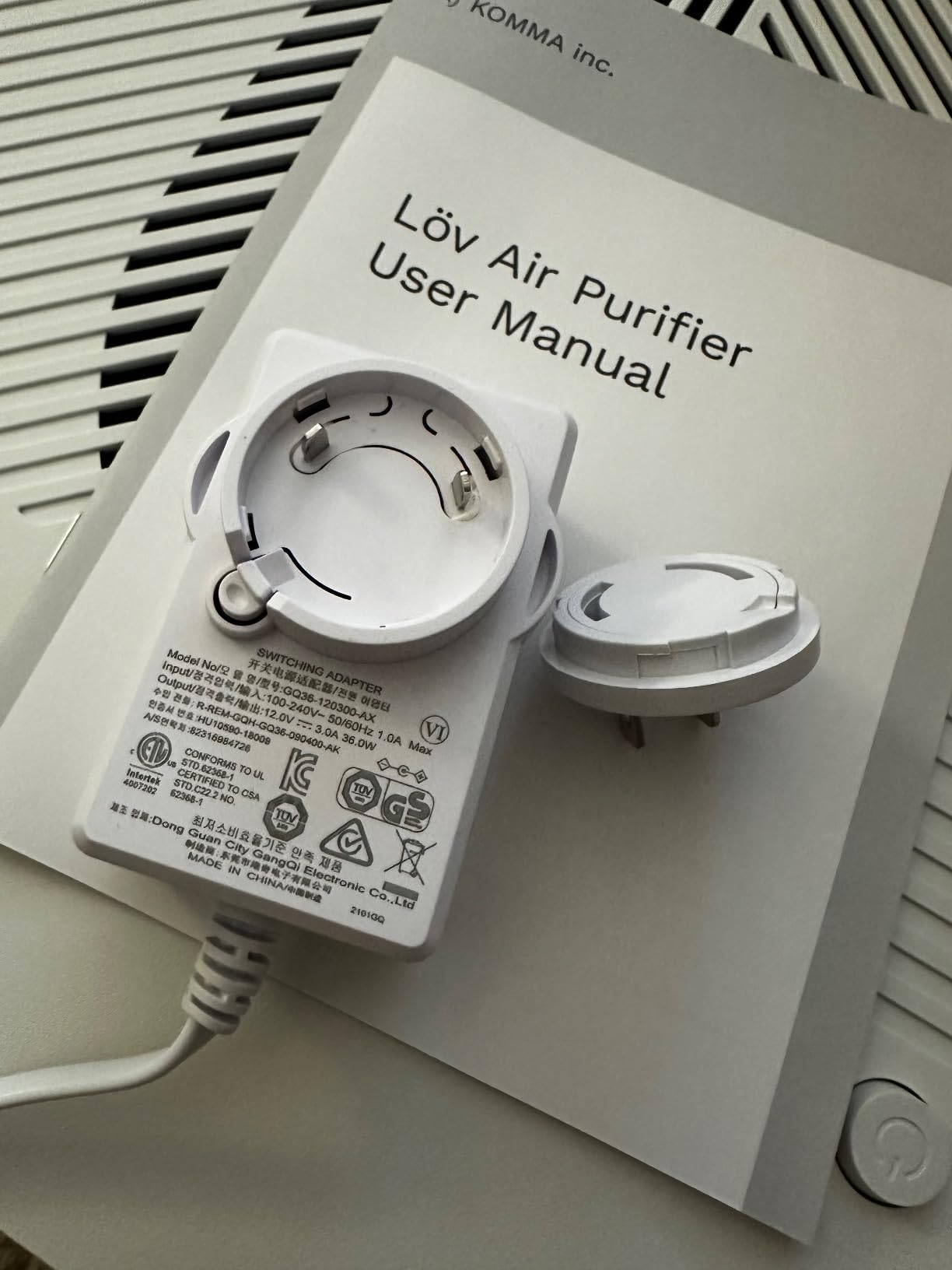 KOMMA Lov Air Purifier for Bedroom, 3.1 inch Slim Wall mount & Stylish Standing type, Hepa Filter Air Cleaner, Remove Fine Dust, Smoke. (LightCharcoal) - Customer Photo 1