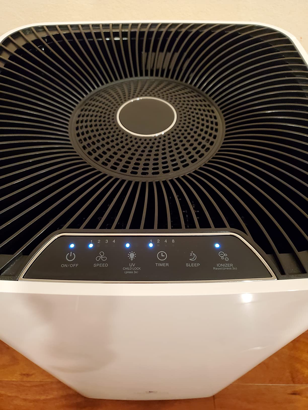 Medify MA-112 UV Light Air Purifier with True HEPA H14 Filter | 4,455 ft² Coverage in 1hr for Wildfires Smoke, Odors, Pollen, Pets | Removal to 0.1 Microns | White, 1-Pack Customer Review Medify MA-112 UV Light Air Purifier with True HEPA H14 Filter | 4,455 ft² Coverage in 1hr for Wildfires Smoke, Odors, Pollen, Pets | Removal to 0.1 Microns | White, 1-Pack - Customer Photo 2