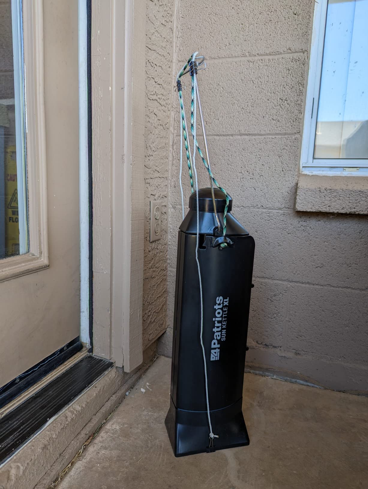4Patriots Sun Kettle XL: Portable Solar Water Heater For Hunting & Emergencies - 33.8 oz Capacity - Customer Photo 4