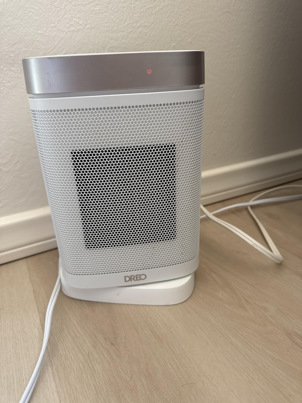 Dreo Atom One Space Heater with Remote, 70°Oscillating Electric Heaters with Digital Thermostat, 1500W PTC Ceramic Heater, 12h Timer, Quiet Safety Heating - Customer Photo 1
