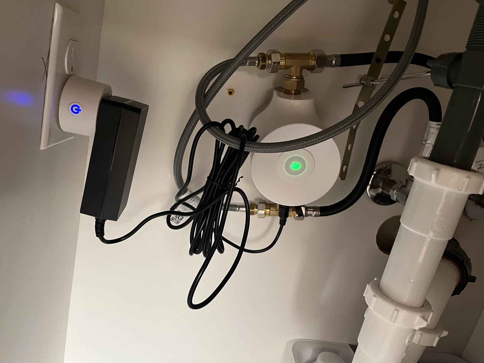 Smart Instant Hot Water Recirculating Pump System NSF/ANSI 61 & 372 for Tanked, Tankless Water Heater 3 speed Bulit-in Thermostat Recirculating Pump for Water Heater Extremely Quiet HBS24-12 - Customer Photo 1