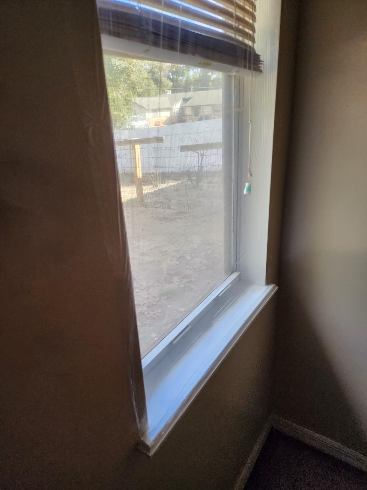 Duck MAX Strength Window Insulation Kit, Winter Window Seal Kit Fits up to 5 Windows, Heavy Duty Shrink Film Cuts to Size for Easy Indoor Installation, Window Tape Included,62 In. x 210 In., Clear - Customer Photo 2