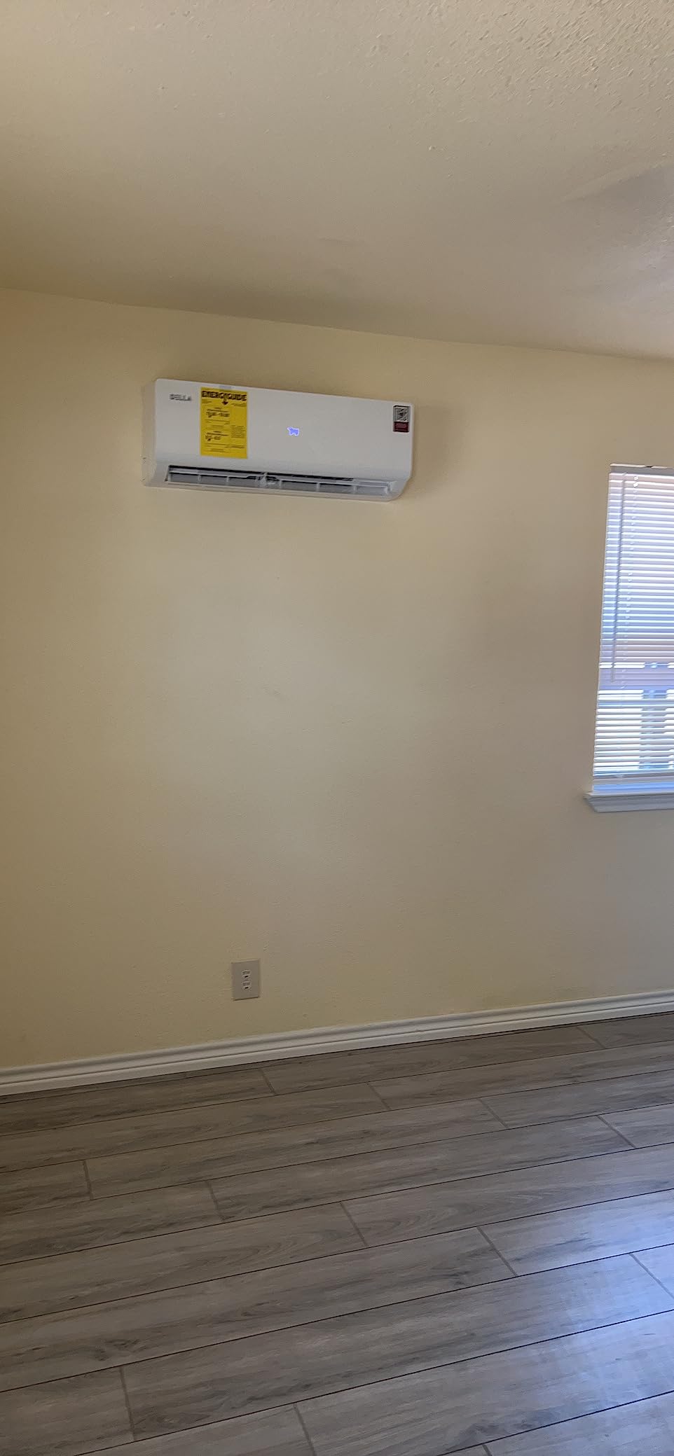 DELLA 20K BTU ODU 2 Dual Zone 9000 9000 BTU Wifi Mini Split Air Conditioner Work with Alexa, 20 SEER2 208-230V Cools Up to 800 Sq.Ft Multi Zone Ductless Pre-Charged Heat Pump, 16ft Installation Kits - Customer Photo 2
