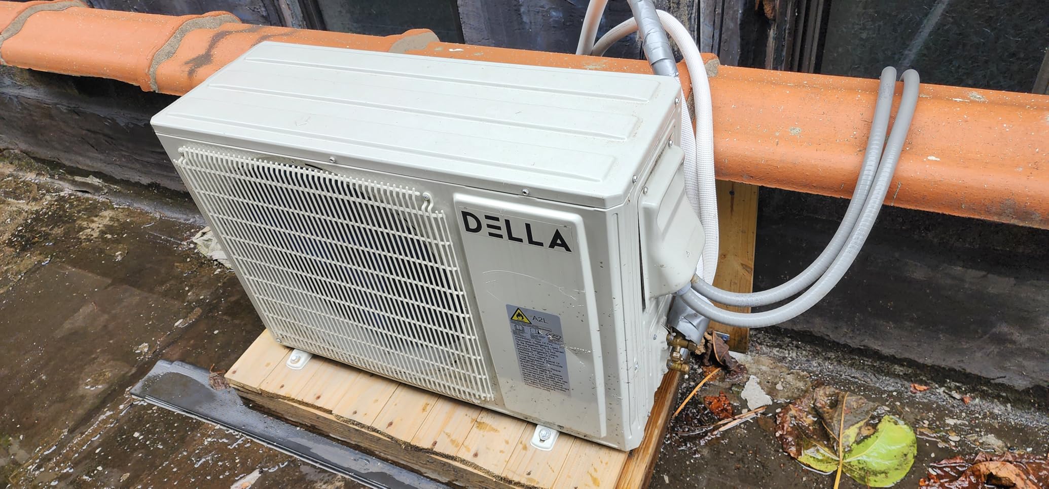 DELLA Motto Series 18000 BTU Wifi Enabled Mini Split 19 SEER2 Cools Up to 1000 Sq.Ft, 208-230V, Works with Alexa, Air Conditioner & Heater with Pre-Charged Heat Pump Customer Review DELLA Motto Series 18000 BTU Wifi Enabled Mini Split 19 SEER2 Cools Up to 1000 Sq.Ft, 208-230V, Works with Alexa, Air Conditioner & Heater with Pre-Charged Heat Pump - Customer Photo 5