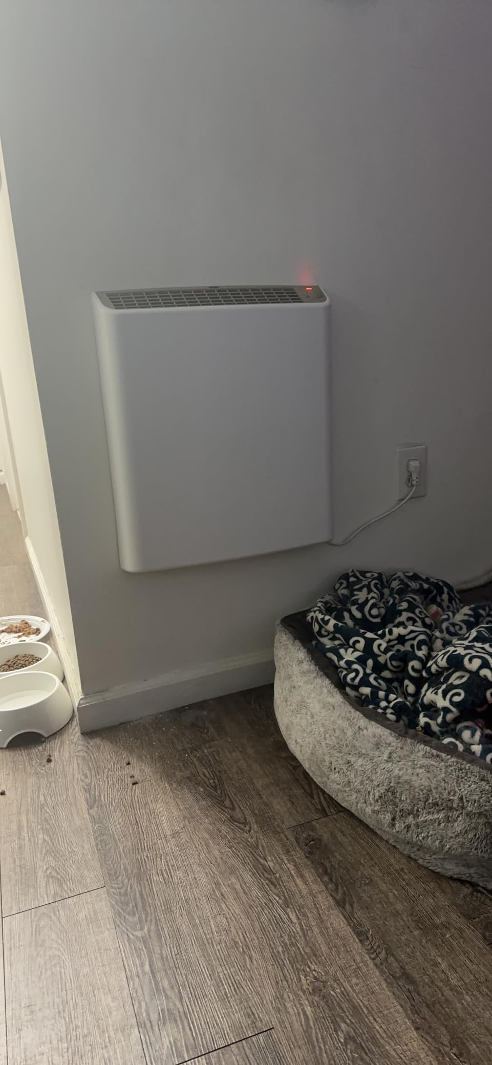 EnviMAX Plug-in Electric Panel Wall Heaters for Large Rooms, 1000 Watts, 24/7 Heating w/Safety Sensor Protection, Patented Quiet Fan-less Design, Easy 2-Min Install, Indoor Space Heater, Made in USA Customer Review EnviMAX Plug-in Electric Panel Wall Heaters for Large Rooms, 1000 Watts, 24/7 Heating w/Safety Sensor Protection, Patented Quiet Fan-less Design, Easy 2-Min Install, Indoor Space Heater, Made in USA - Customer Photo 2