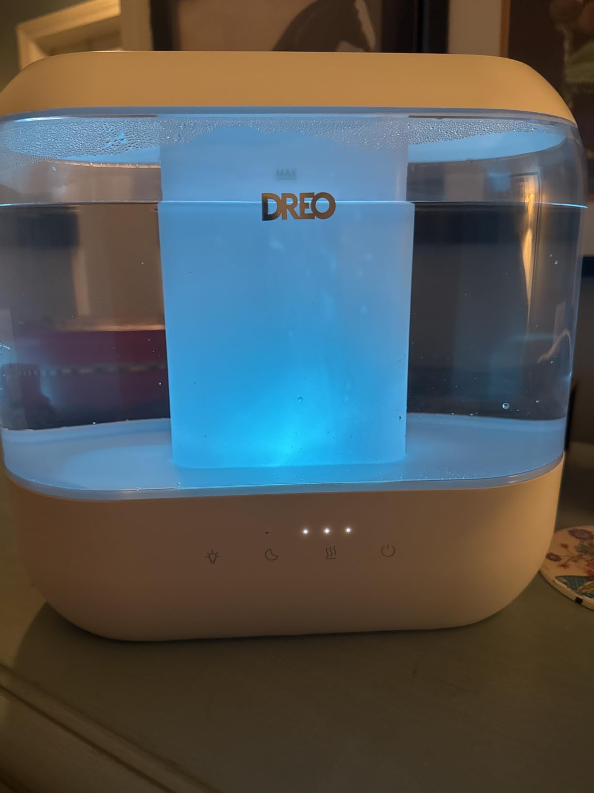 Dreo Humidifiers for Bedroom, 4L Top Fill for Large Room, 36H Runtime, 28 dB Quiet Supersized Cool Mist Air Humidifier for Baby Nursery, Plants, Indoor, Night Light, Easy to Clean & Fill - Customer Photo 2