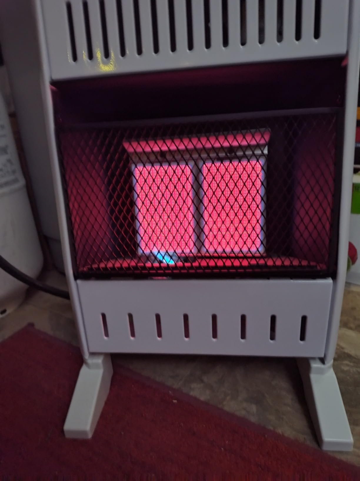 ProCom Heating Liquid Propane Ventless Infrared Plaque Heater With Base Feet - 10,000 BTU, T-Stat Control - Model# ML100TPA-B Customer Review ProCom Heating Liquid Propane Ventless Infrared Plaque Heater With Base Feet - 10,000 BTU, T-Stat Control - Model# ML100TPA-B - Customer Photo 1